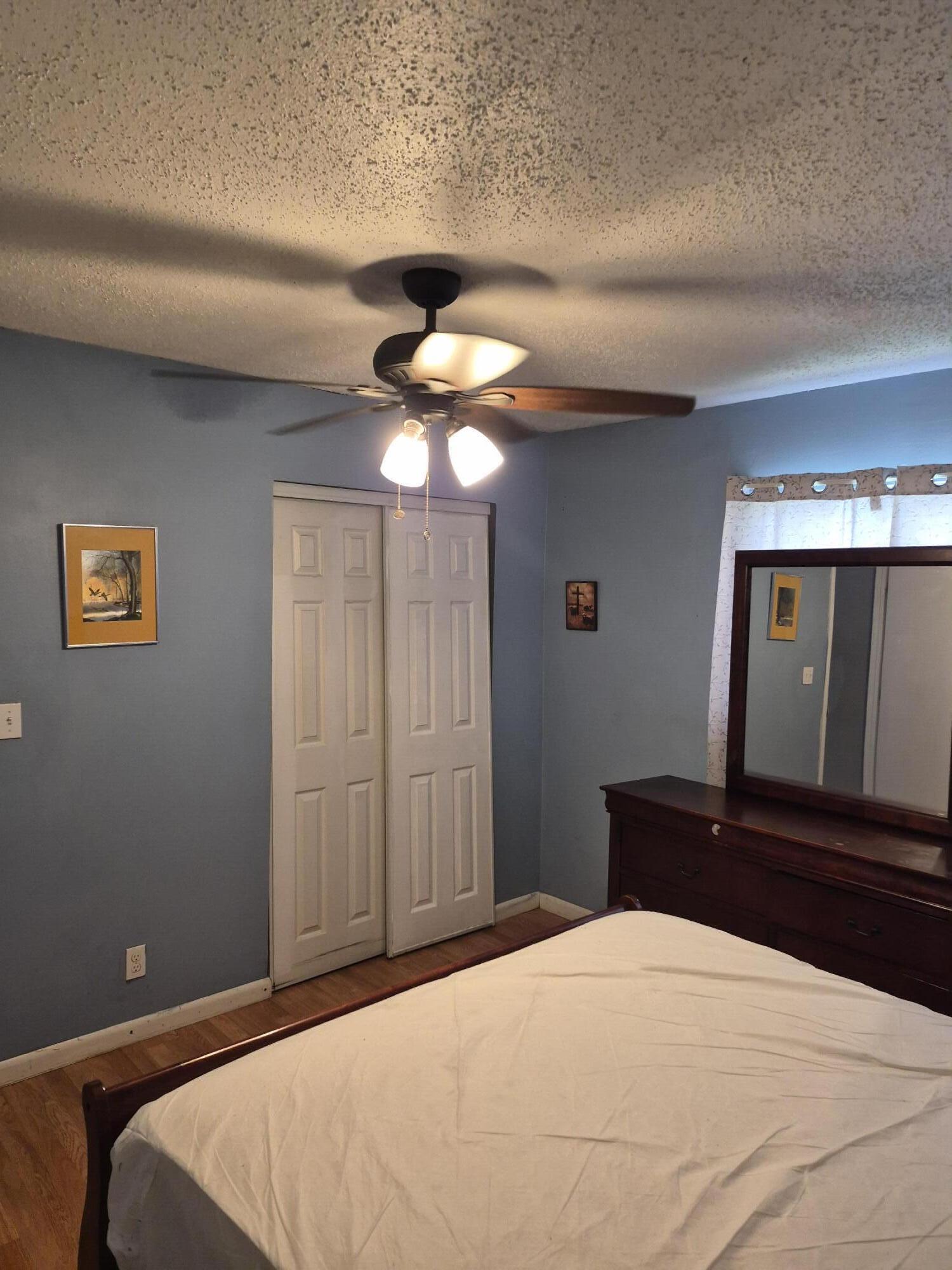 1001 SW 74th #201a, North Lauderdale FL 33068