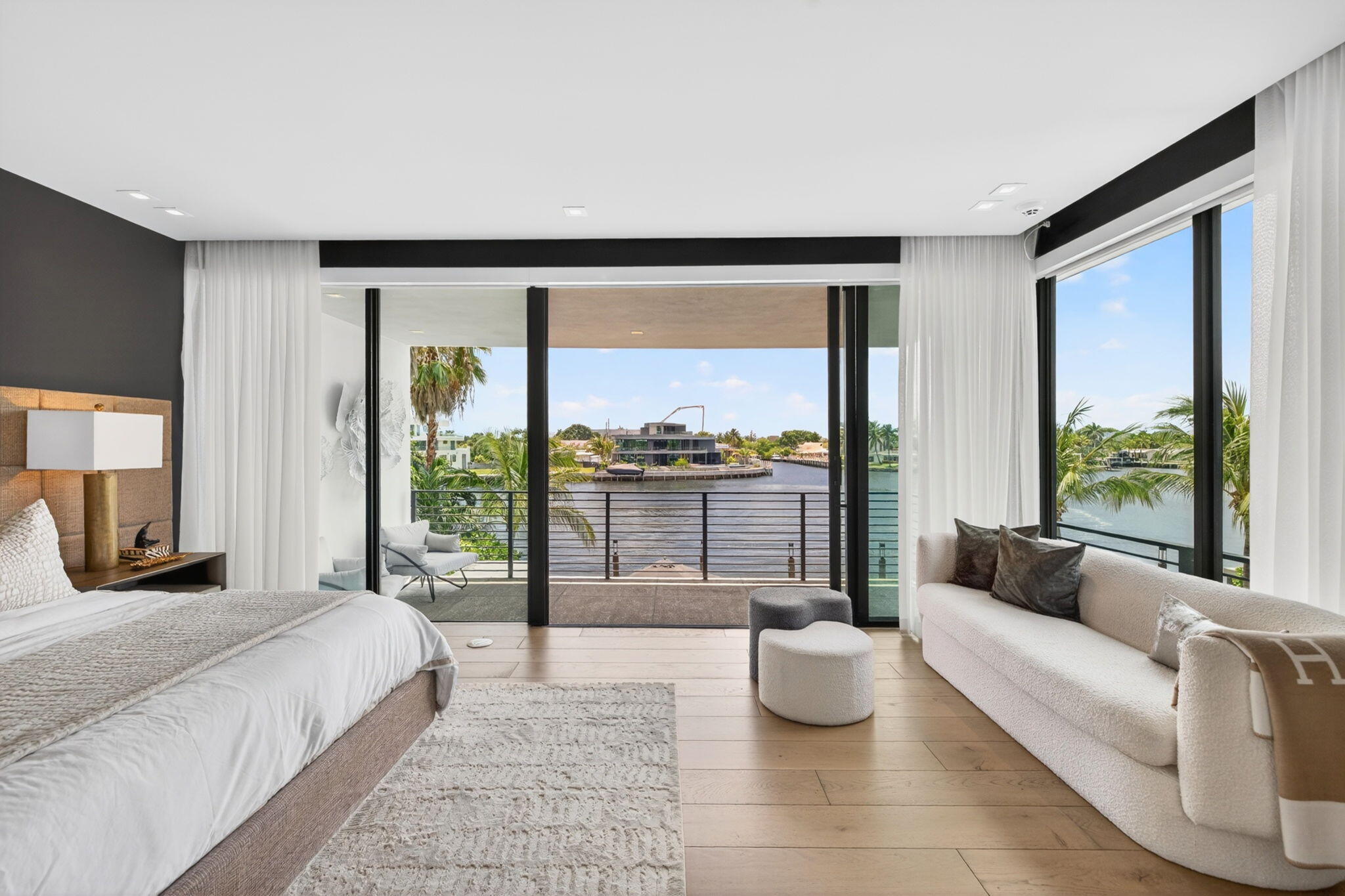 1529 Middle River, Fort Lauderdale FL 33304