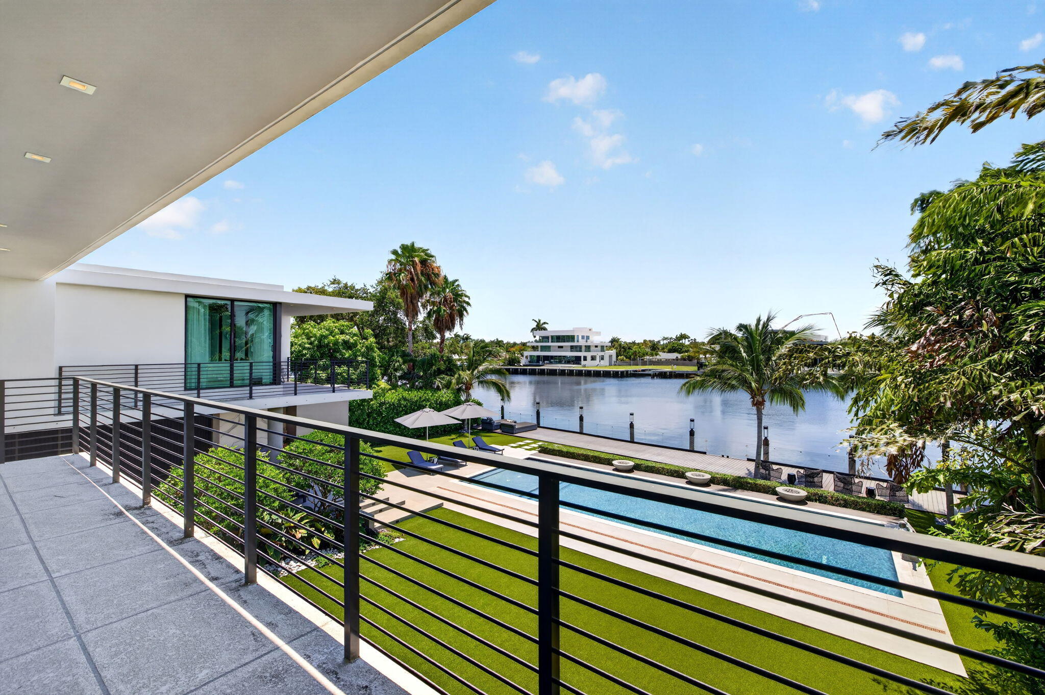 1529 Middle River, Fort Lauderdale FL 33304