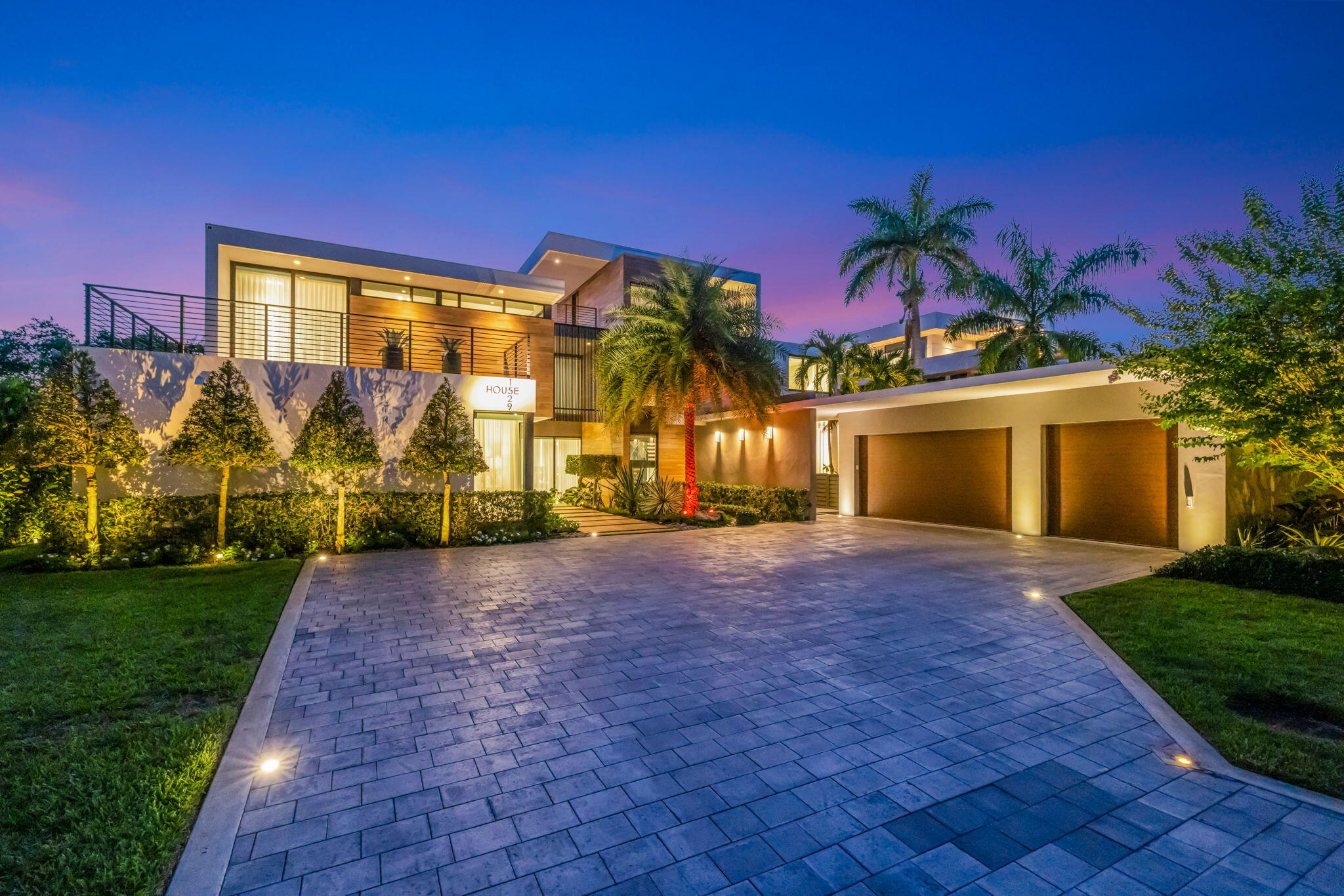 1529 Middle River, Fort Lauderdale FL 33304