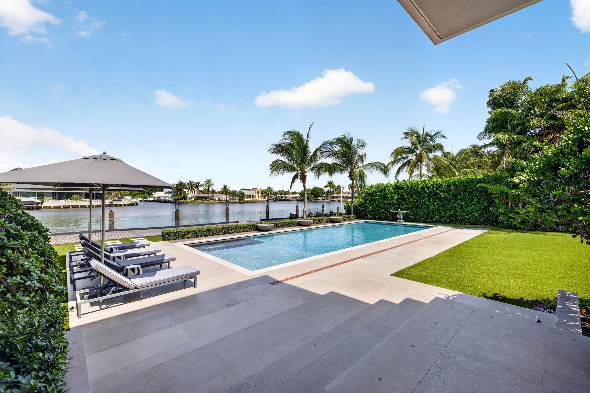 1529 Middle River, Fort Lauderdale FL 33304