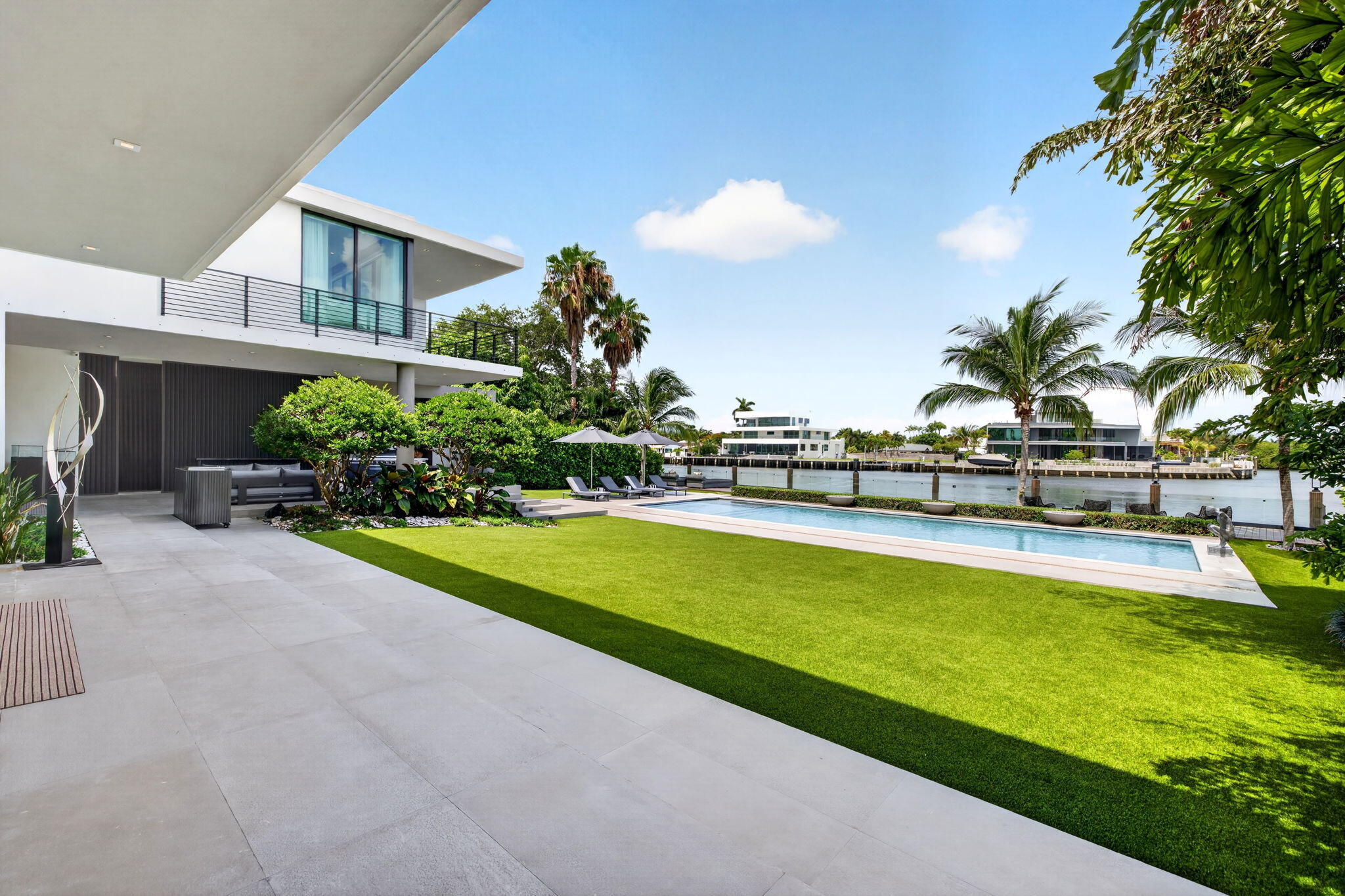 1529 Middle River, Fort Lauderdale FL 33304