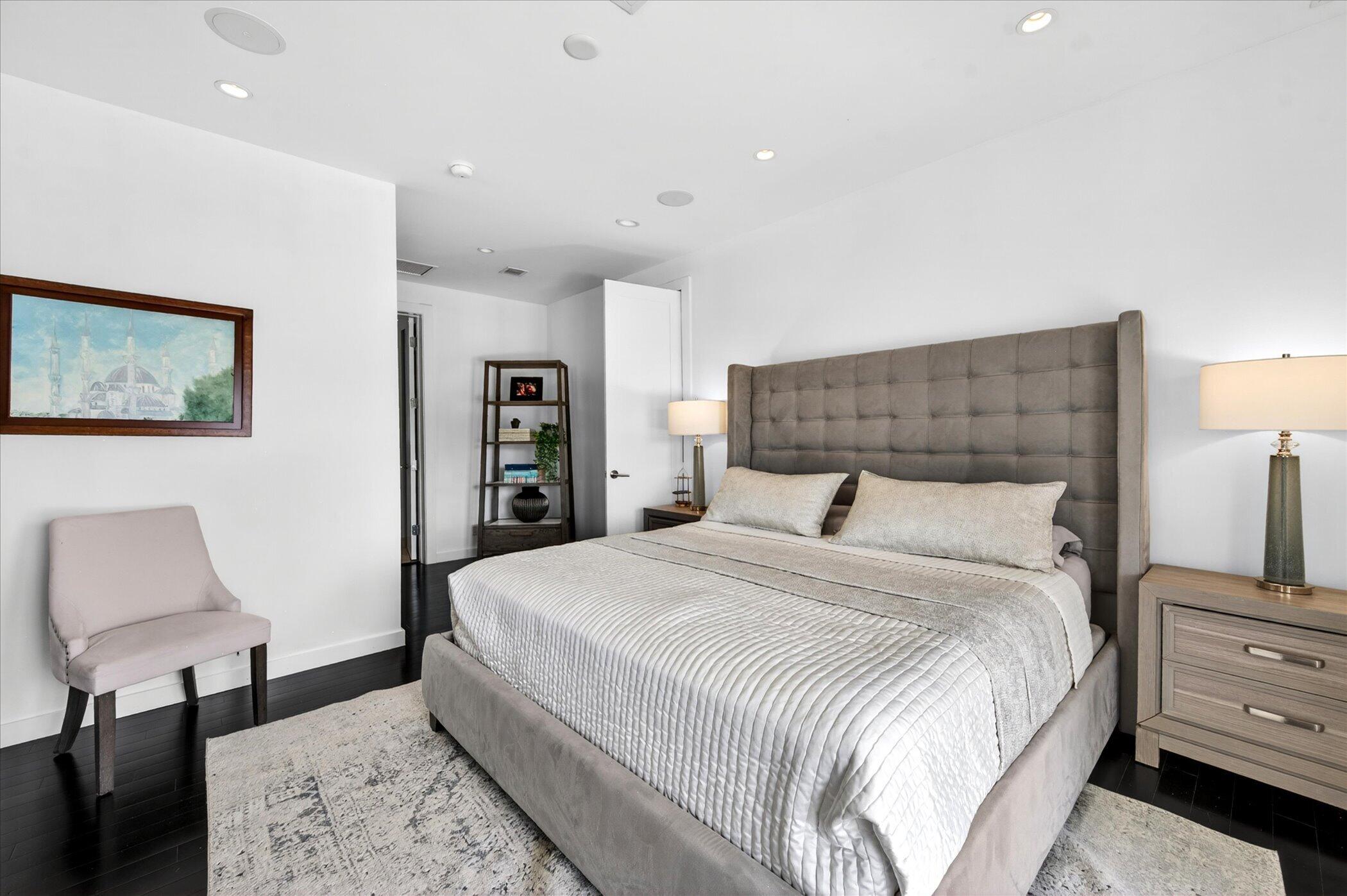 2740 NE 17th, Fort Lauderdale FL 33305