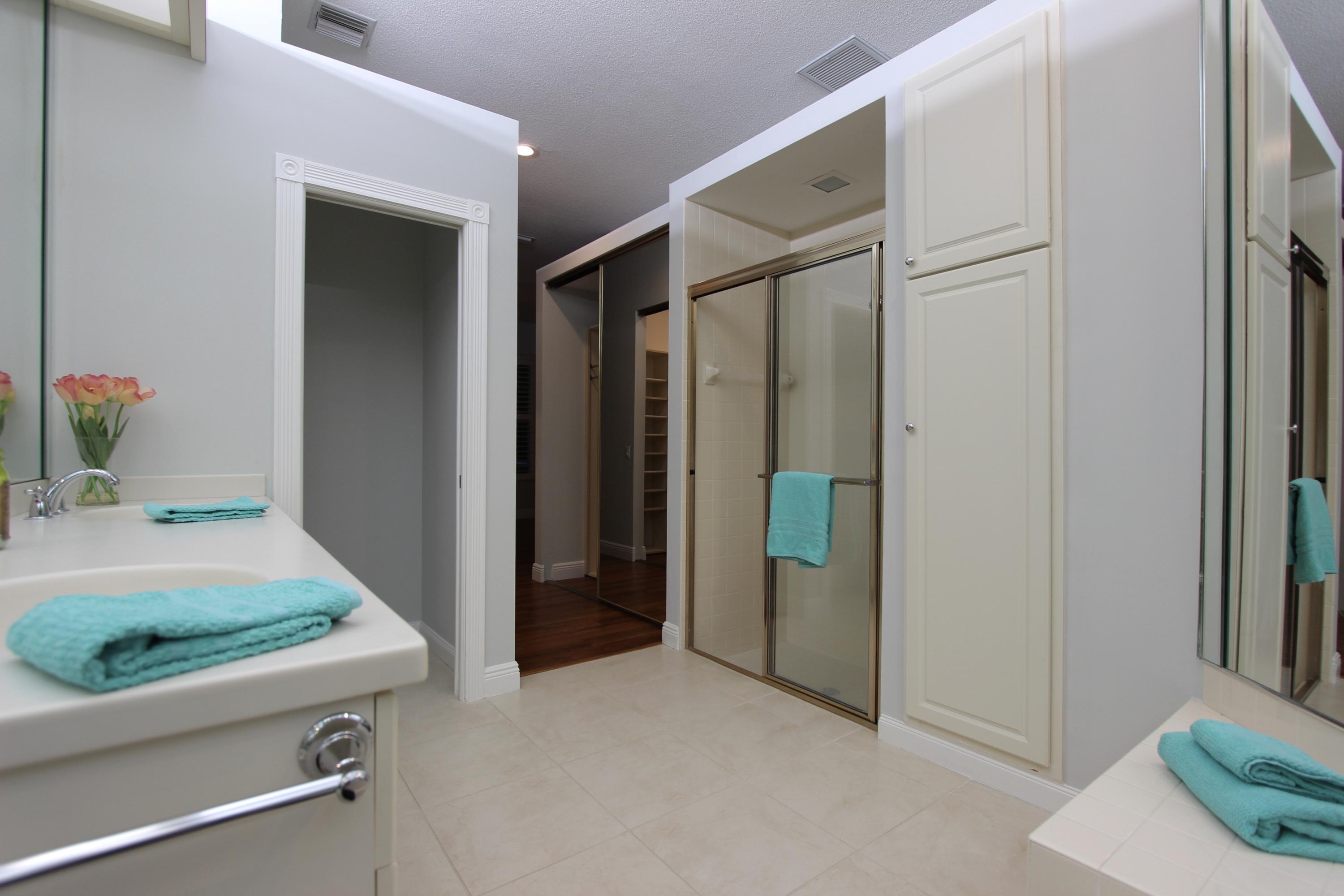 117 Hampton, Jupiter FL 33458