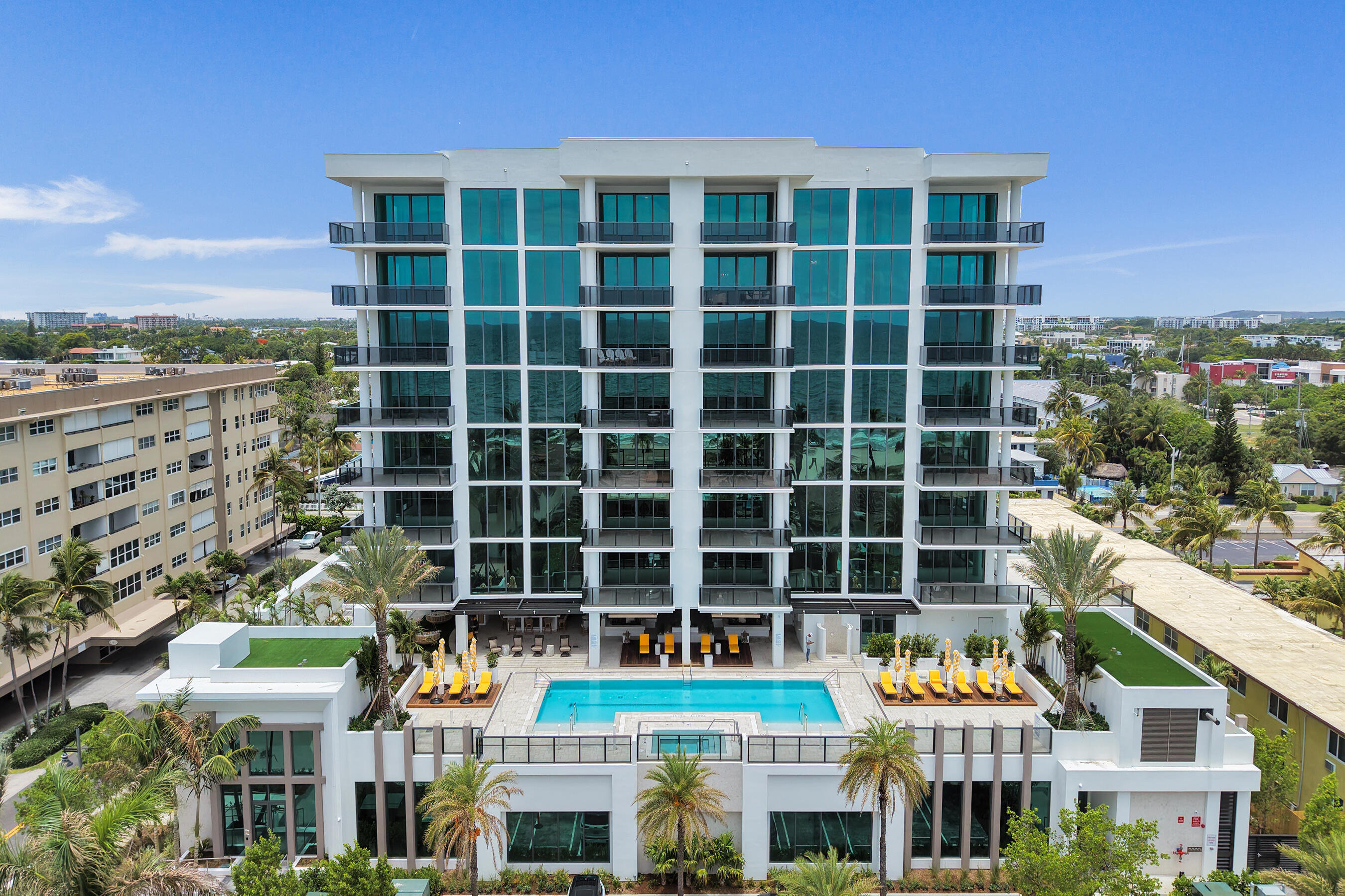 305 Briny #306, Pompano Beach FL 33062