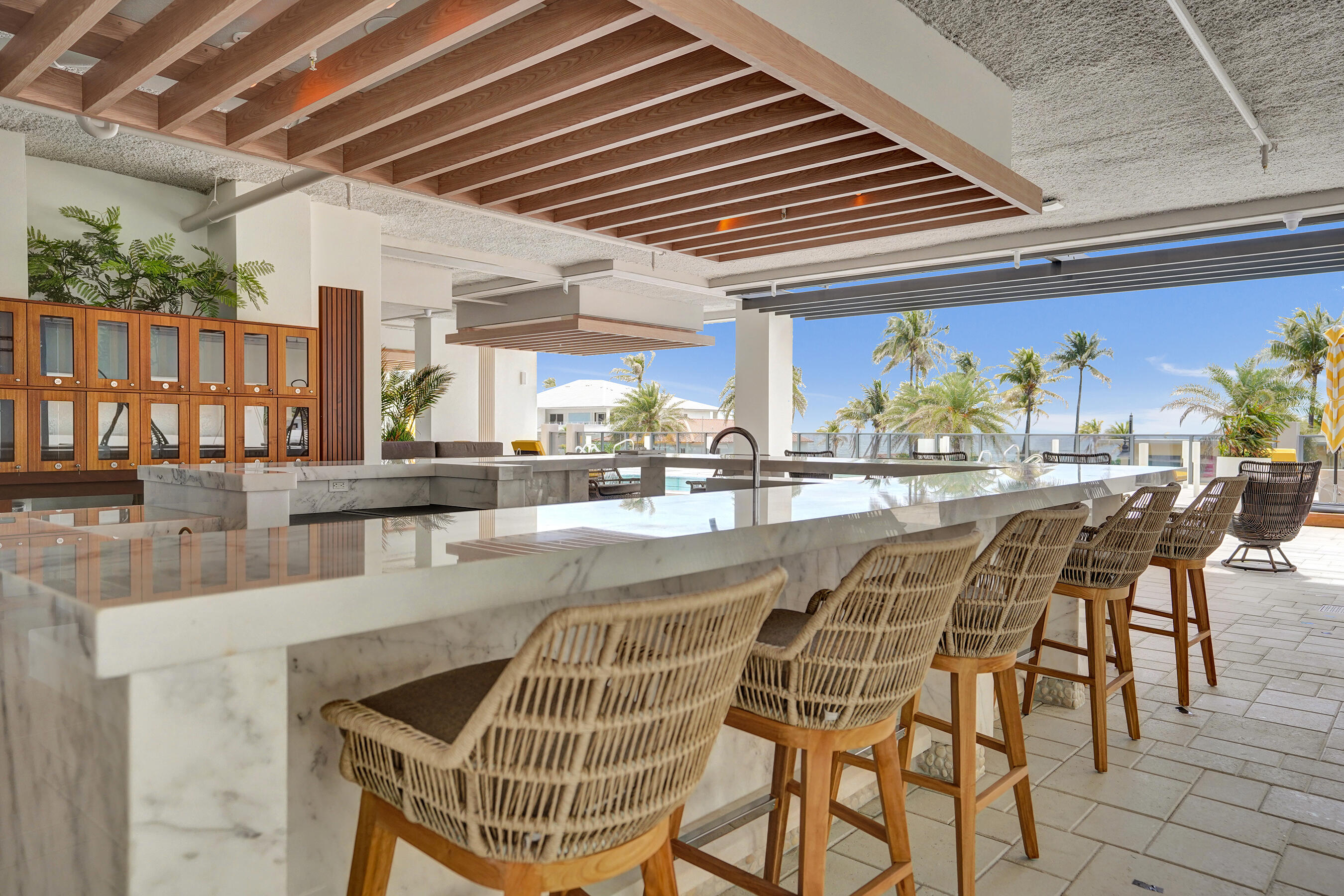 305 Briny #306, Pompano Beach FL 33062