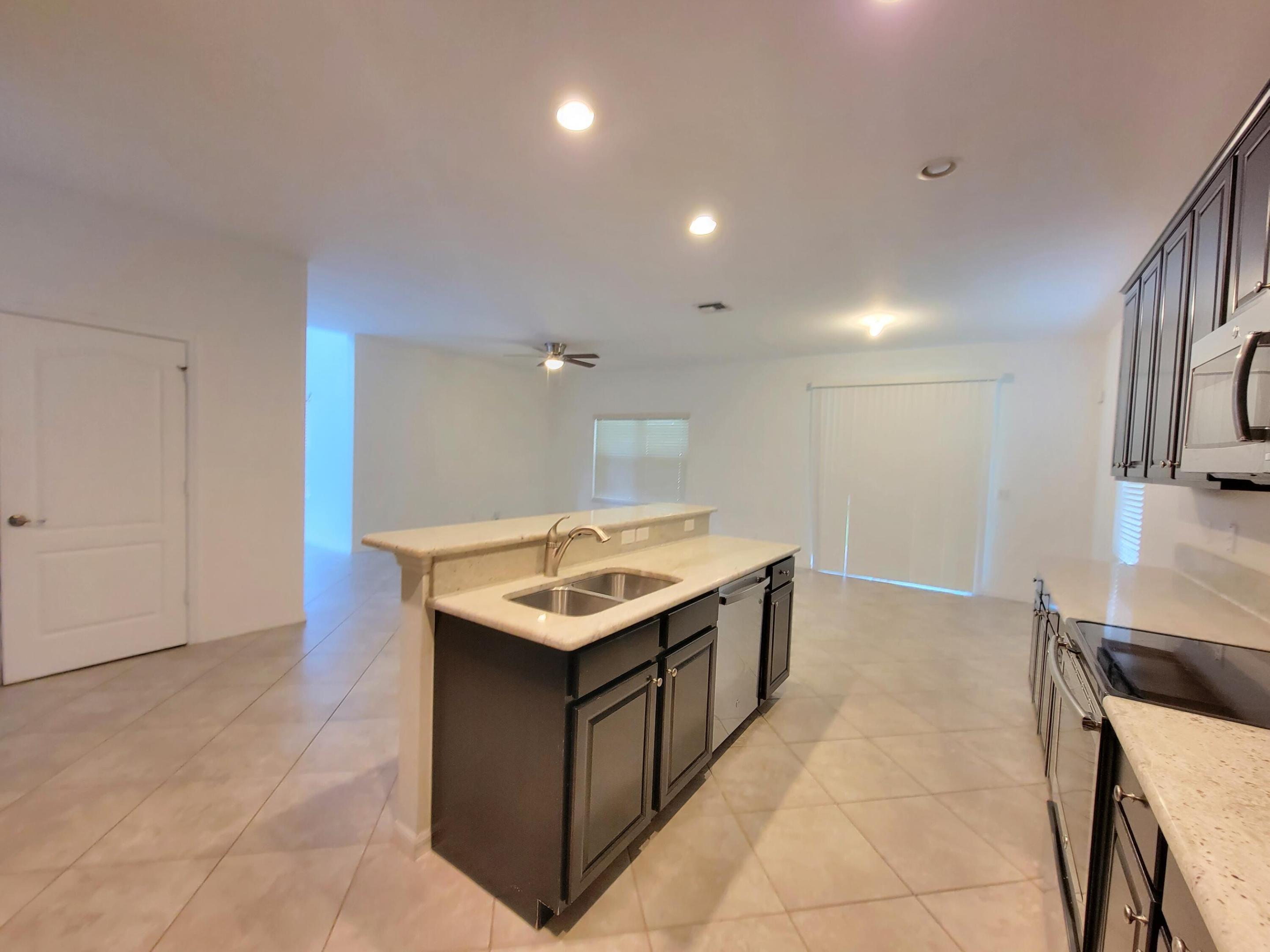 183 Rudder Cay, Jupiter FL 33458