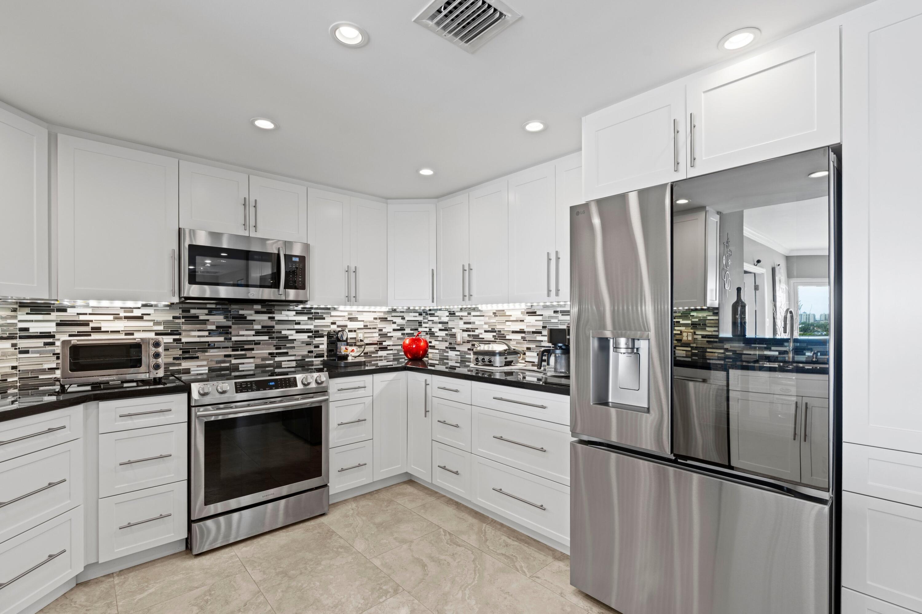 2500 E Las Olas #1006, Fort Lauderdale FL 33301