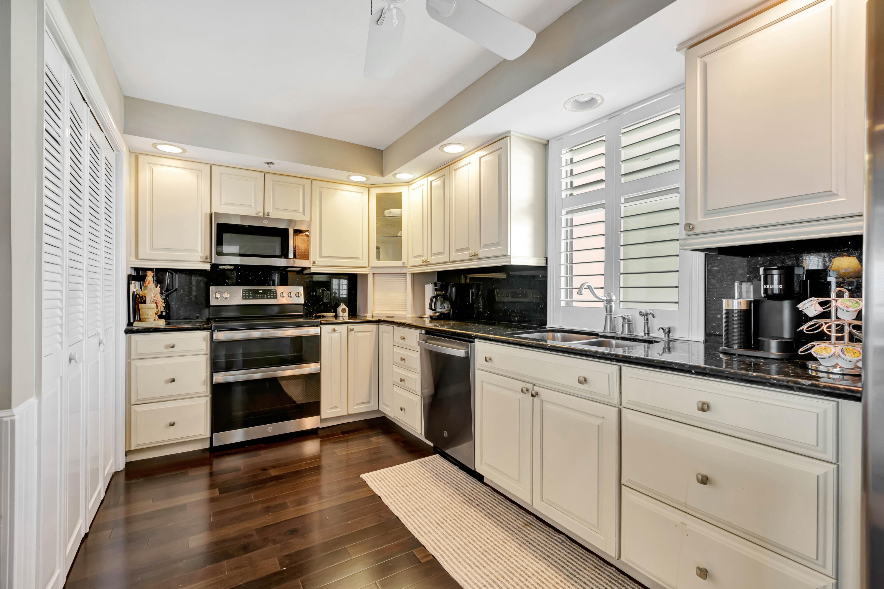 100 S Beach, Jupiter FL 33469