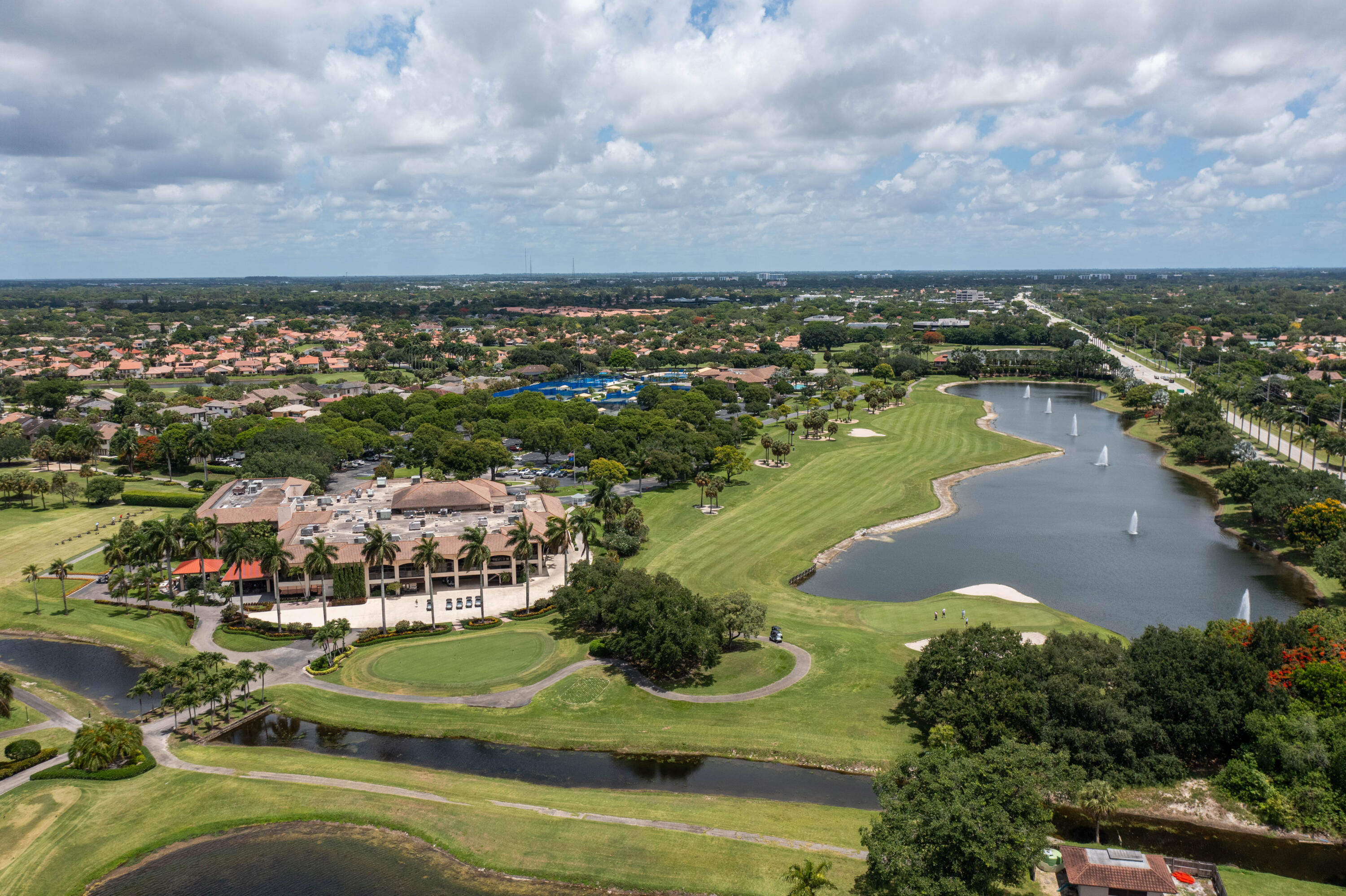 7520 La Paz #104, Boca Raton FL 33433