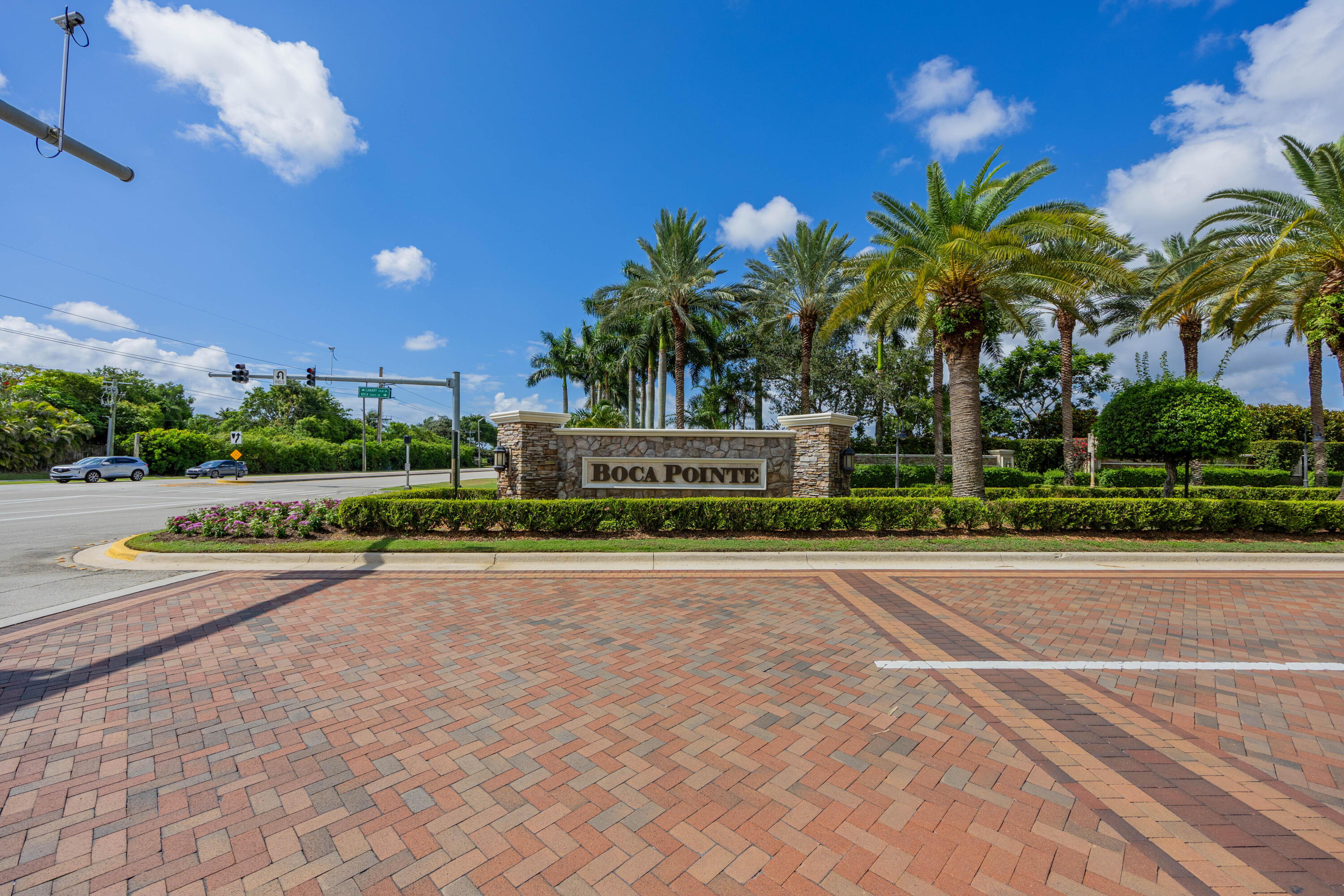 7520 La Paz #104, Boca Raton FL 33433