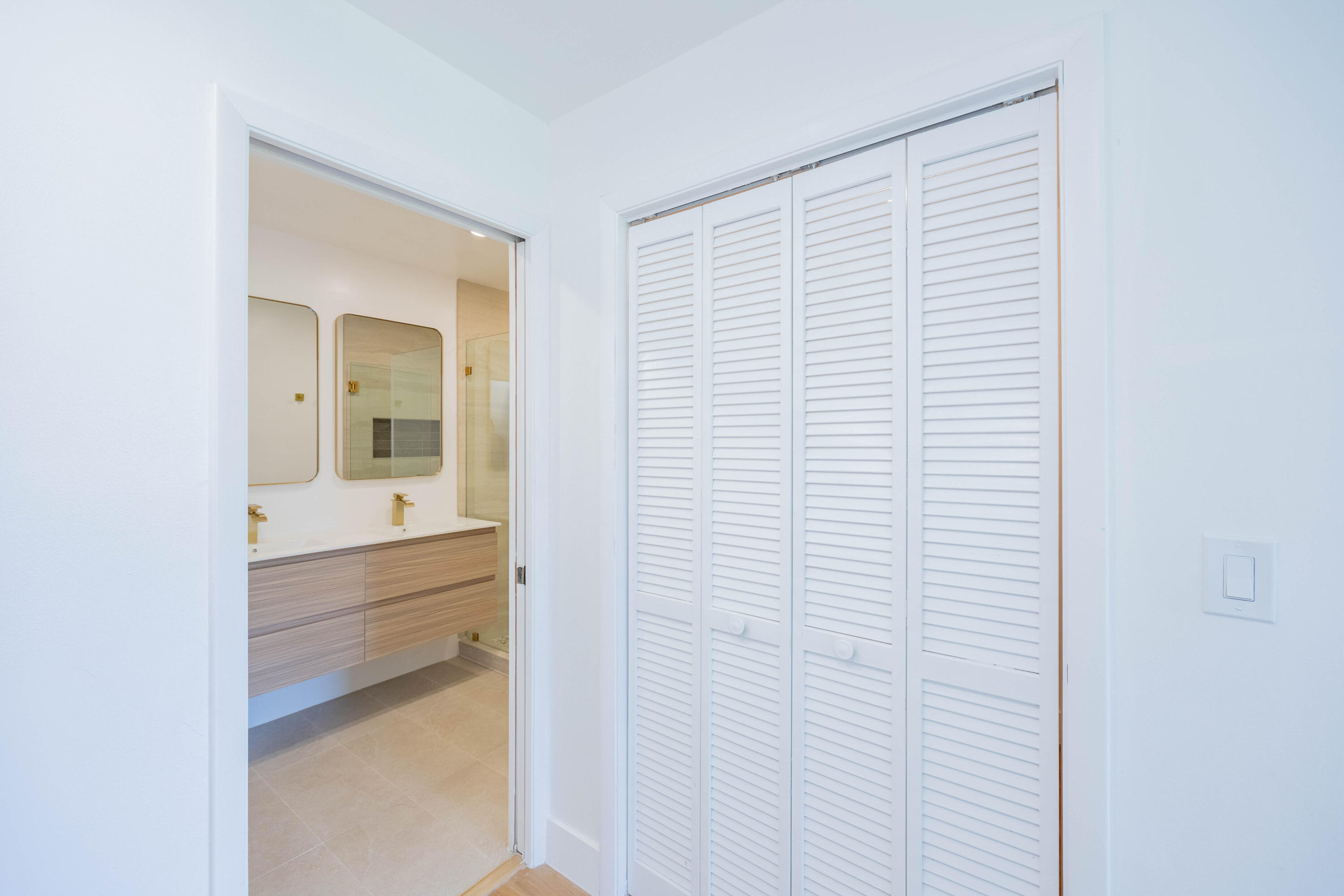 7520 La Paz #104, Boca Raton FL 33433