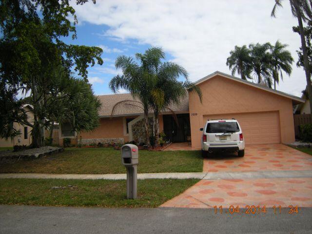 7035 NW 49th, Lauderhill FL 33319