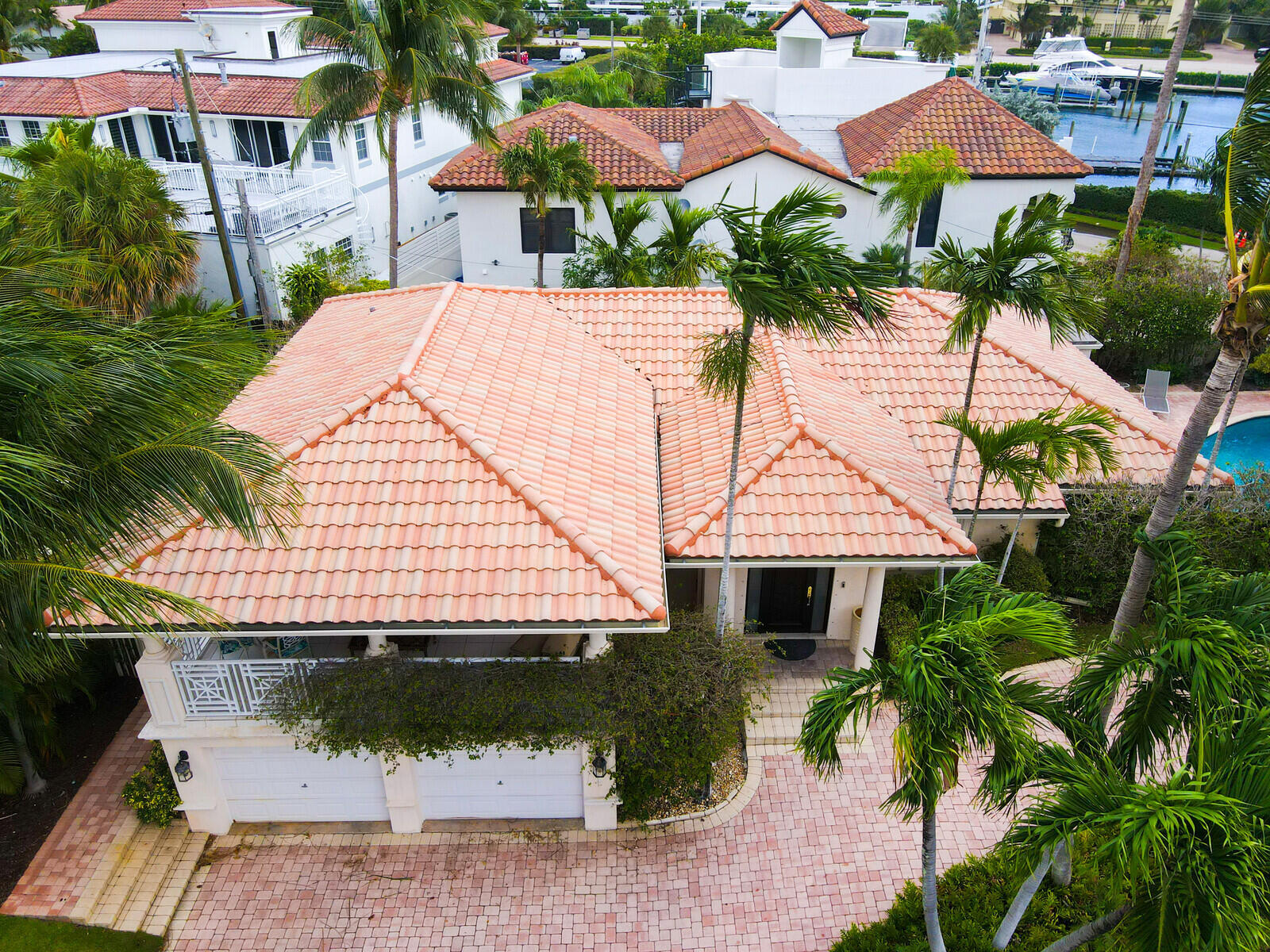 290 E Fern, Boca Raton FL 33432