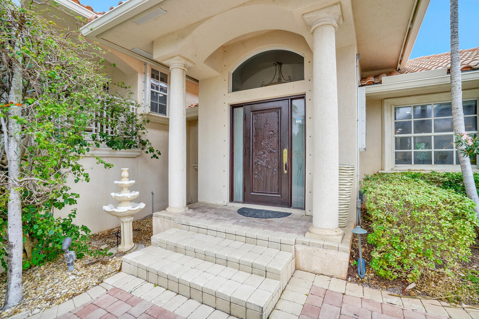 290 E Fern, Boca Raton FL 33432