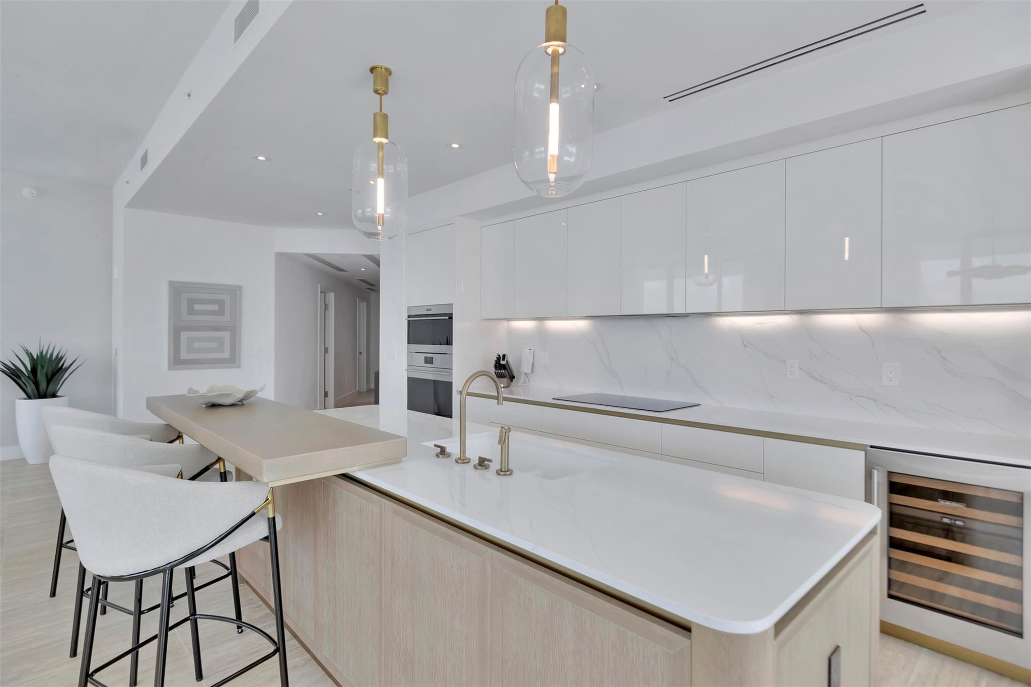 525 N Fort Lauderdale Beach #1903, Fort Lauderdale FL 33304