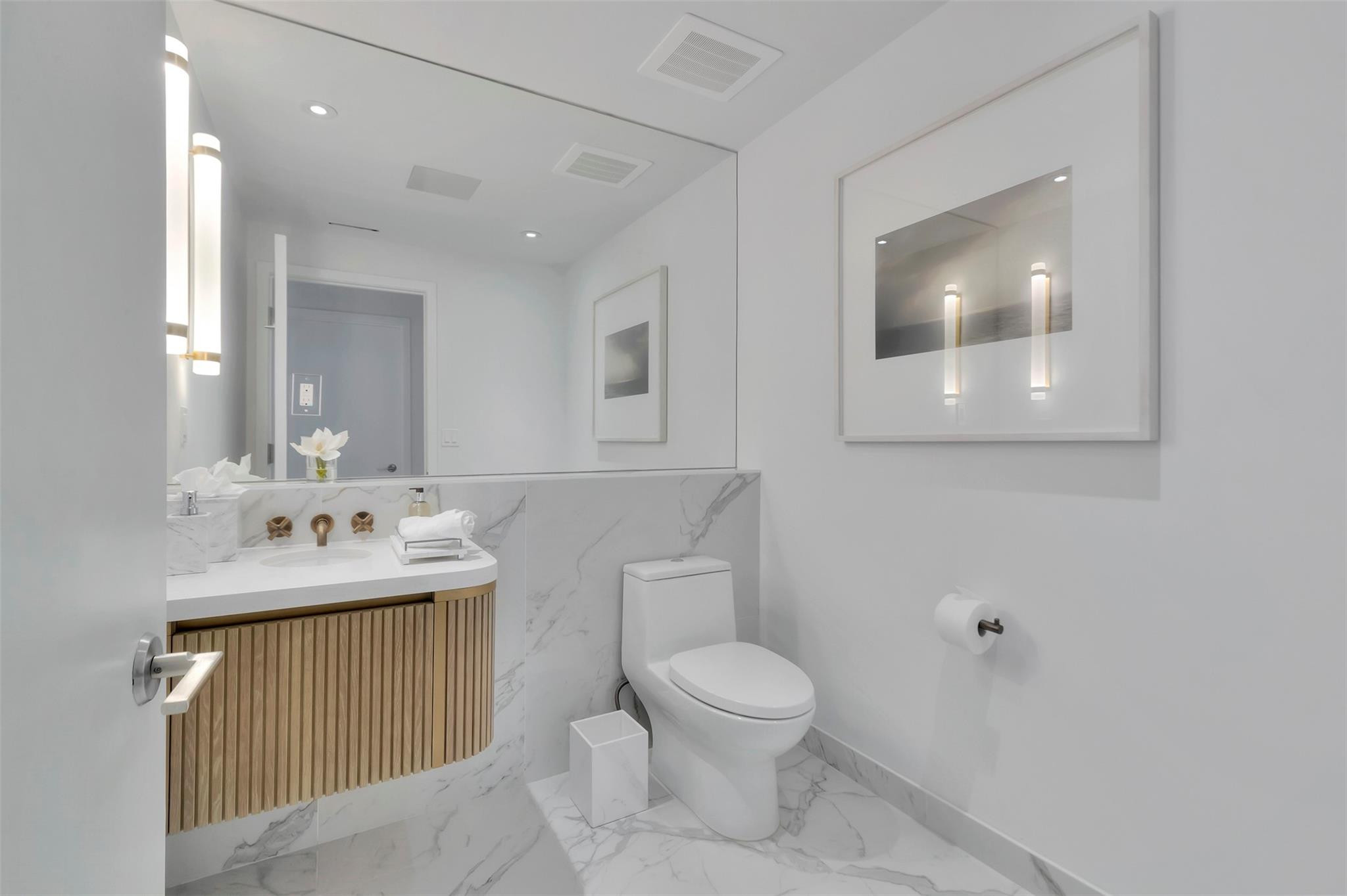 525 N Fort Lauderdale Beach #1903, Fort Lauderdale FL 33304