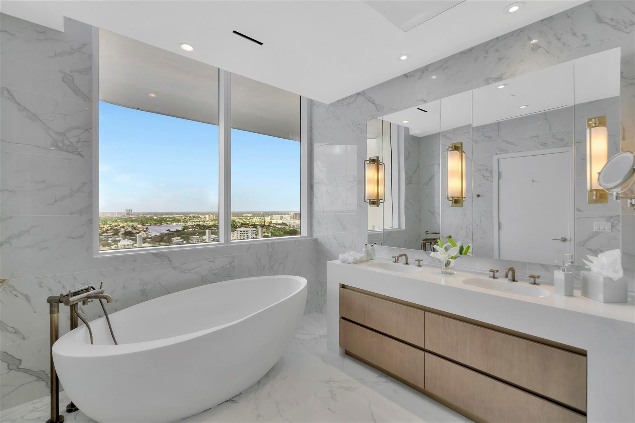 525 N Fort Lauderdale Beach #1903, Fort Lauderdale FL 33304