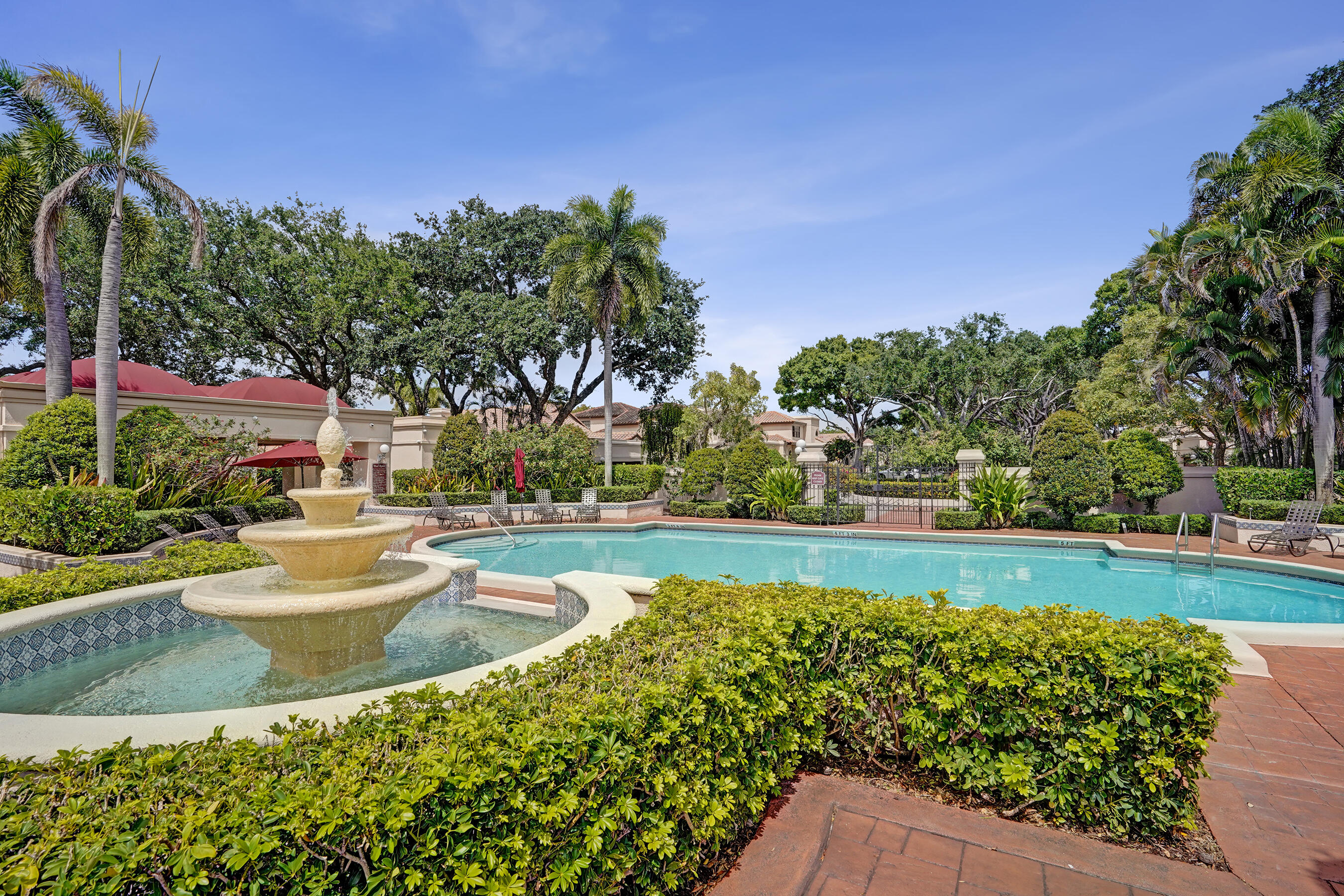 706 Via Genova, Deerfield Beach FL 33442