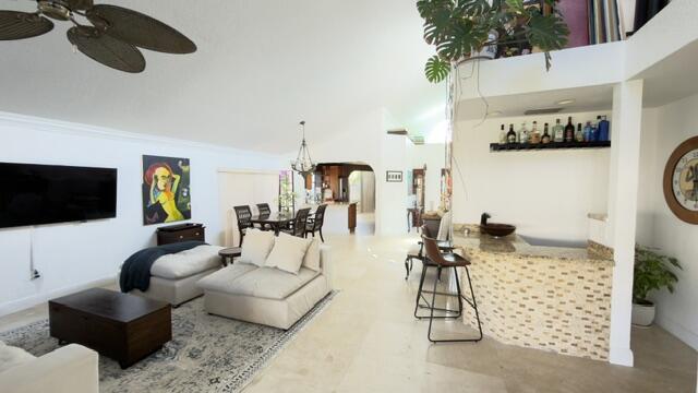 706 Via Genova, Deerfield Beach FL 33442