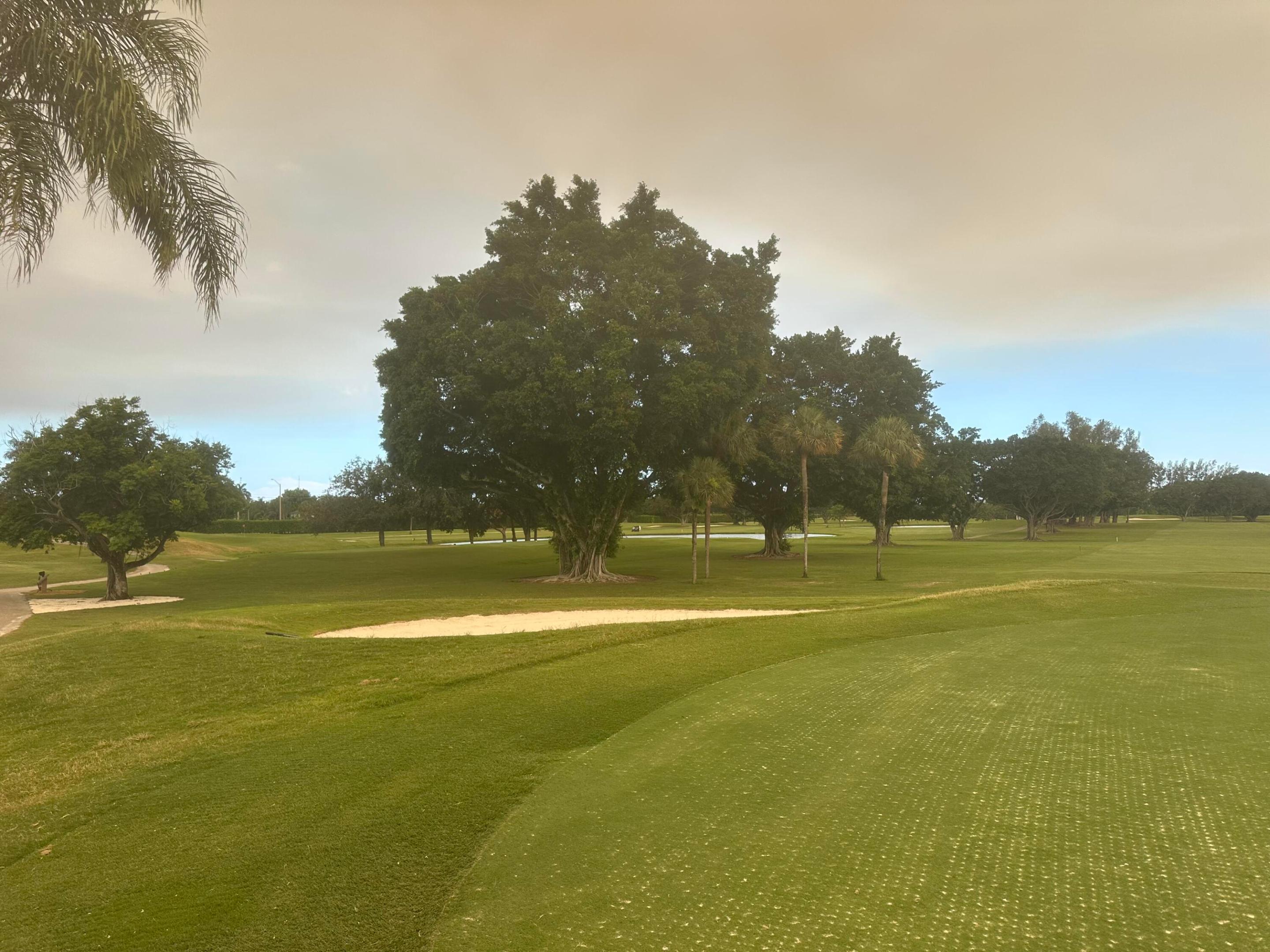 8960 S Hollybrook #301, Pembroke Pines FL 33025