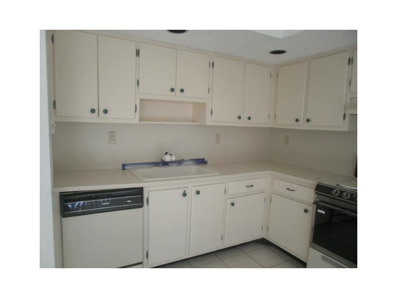 8015 SW 107th #218, Miami FL 33173