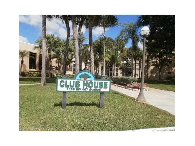8015 SW 107th #218, Miami FL 33173