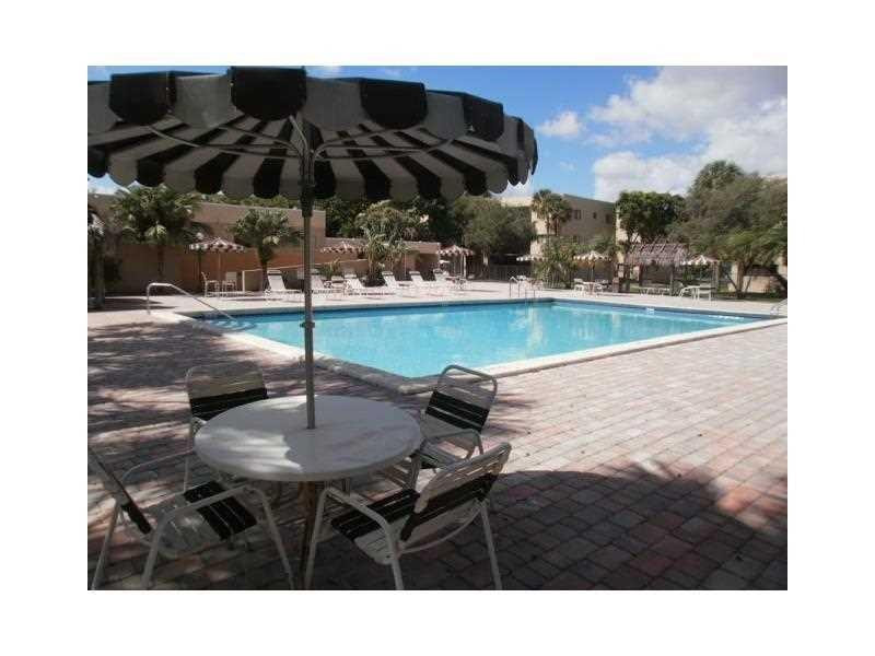 8015 SW 107th #218, Miami FL 33173