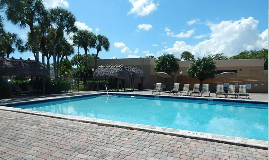 8015 SW 107th #218, Miami FL 33173