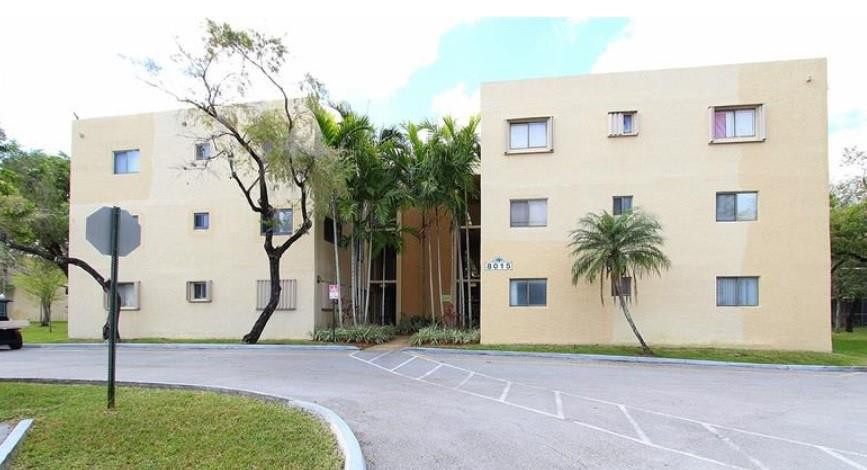 8015 SW 107th #218, Miami FL 33173
