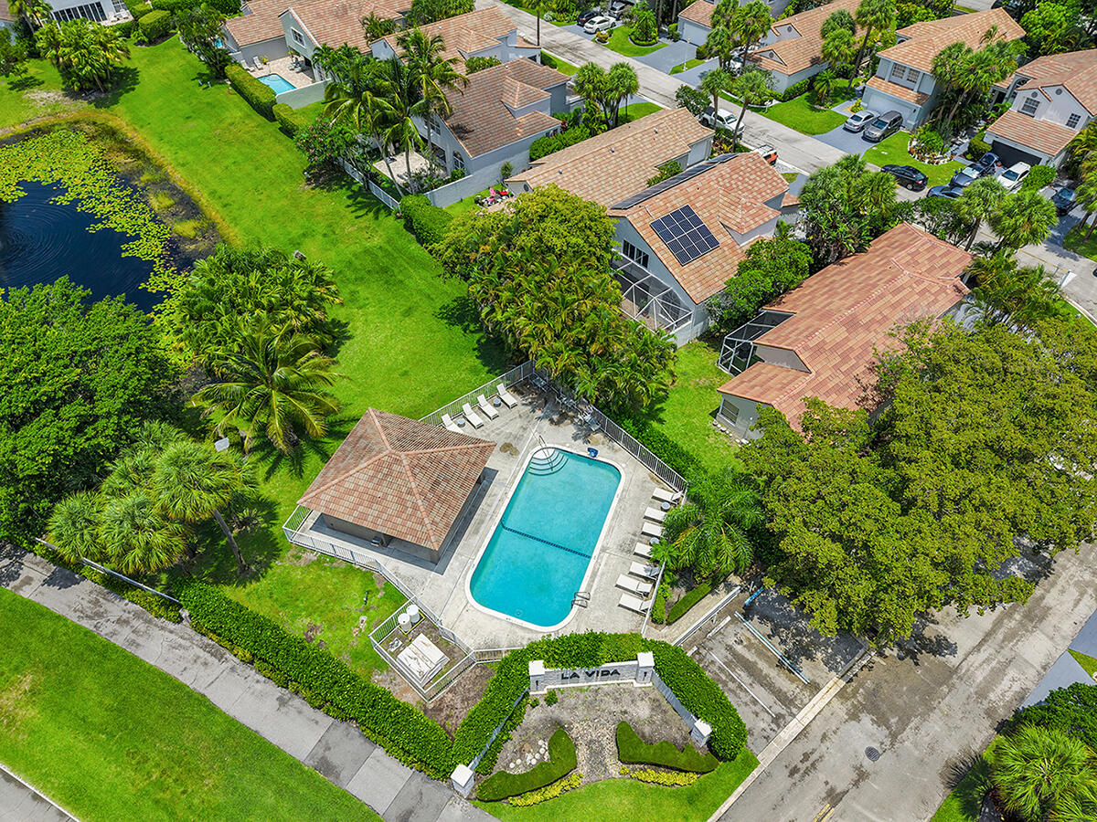 6168 La Vida, Boca Raton FL 33433