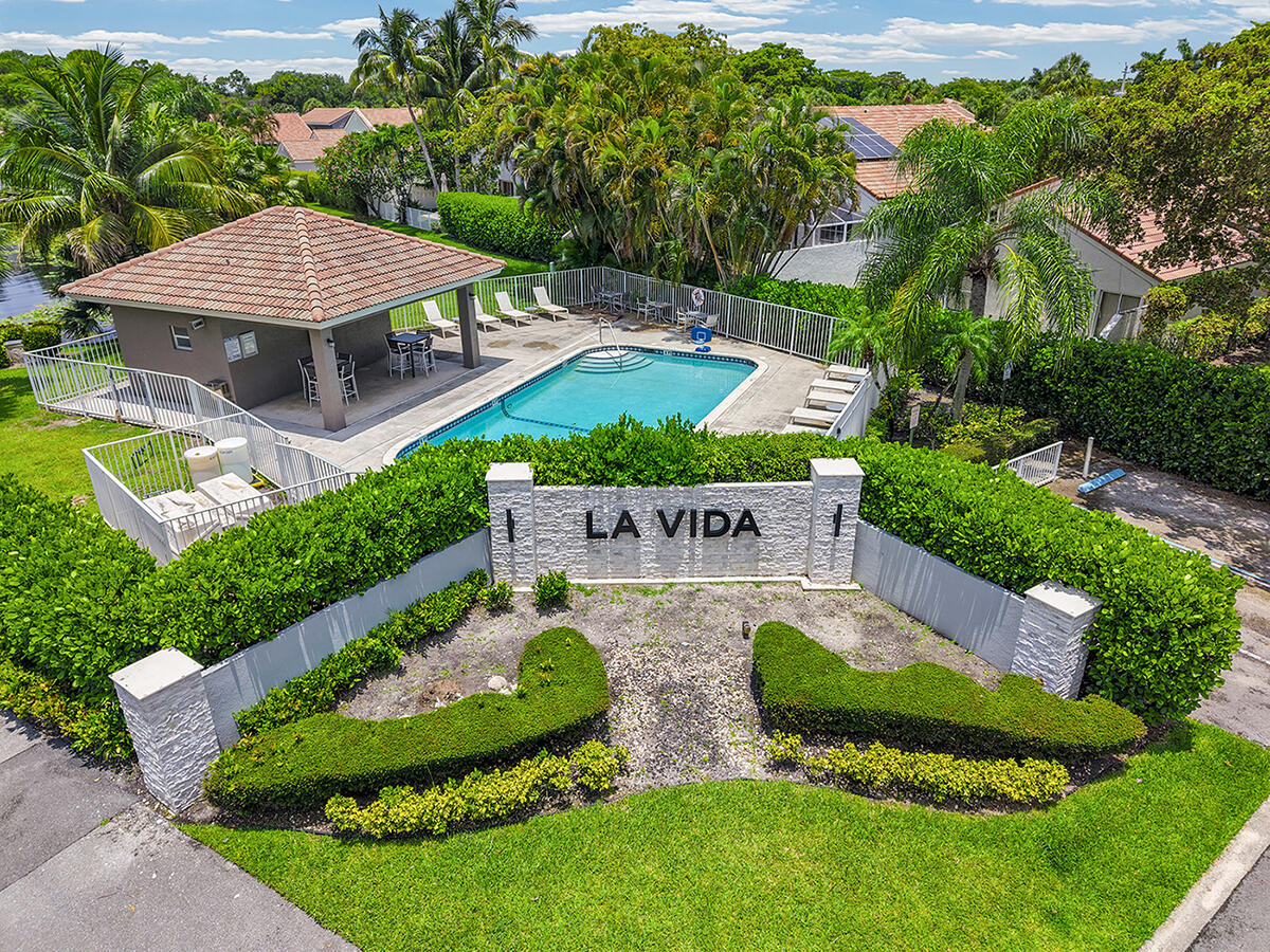 6168 La Vida, Boca Raton FL 33433