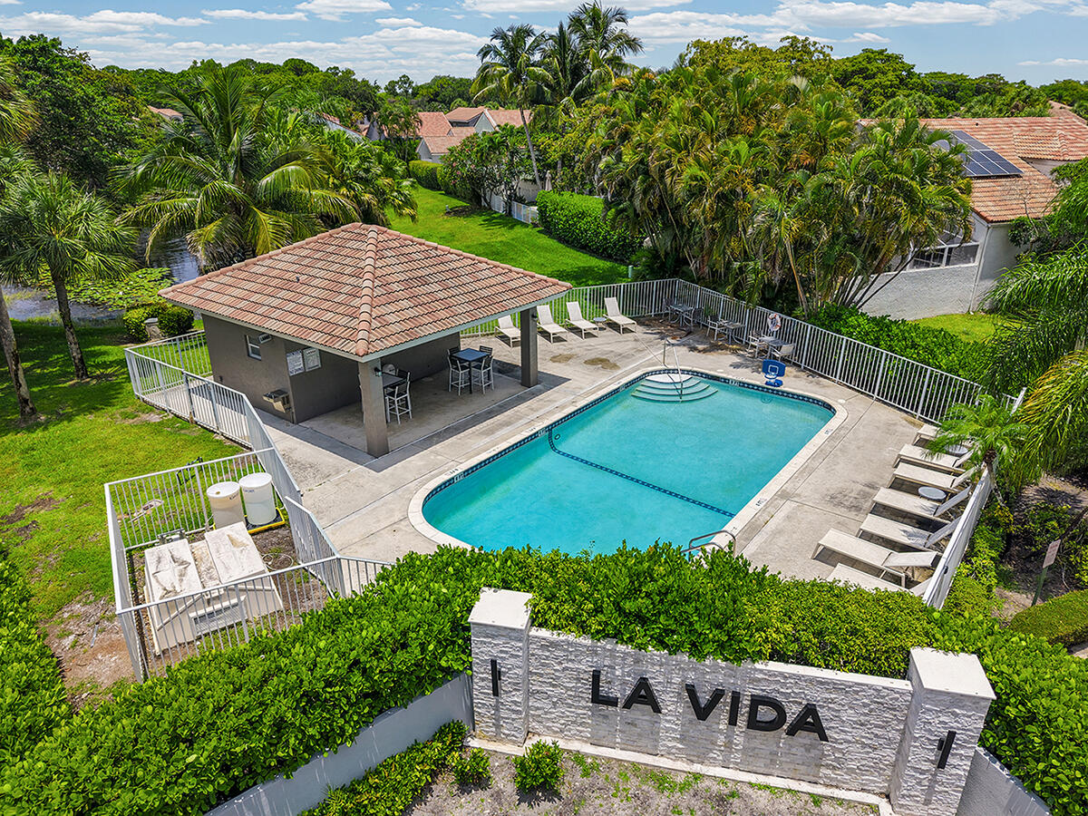 6168 La Vida, Boca Raton FL 33433