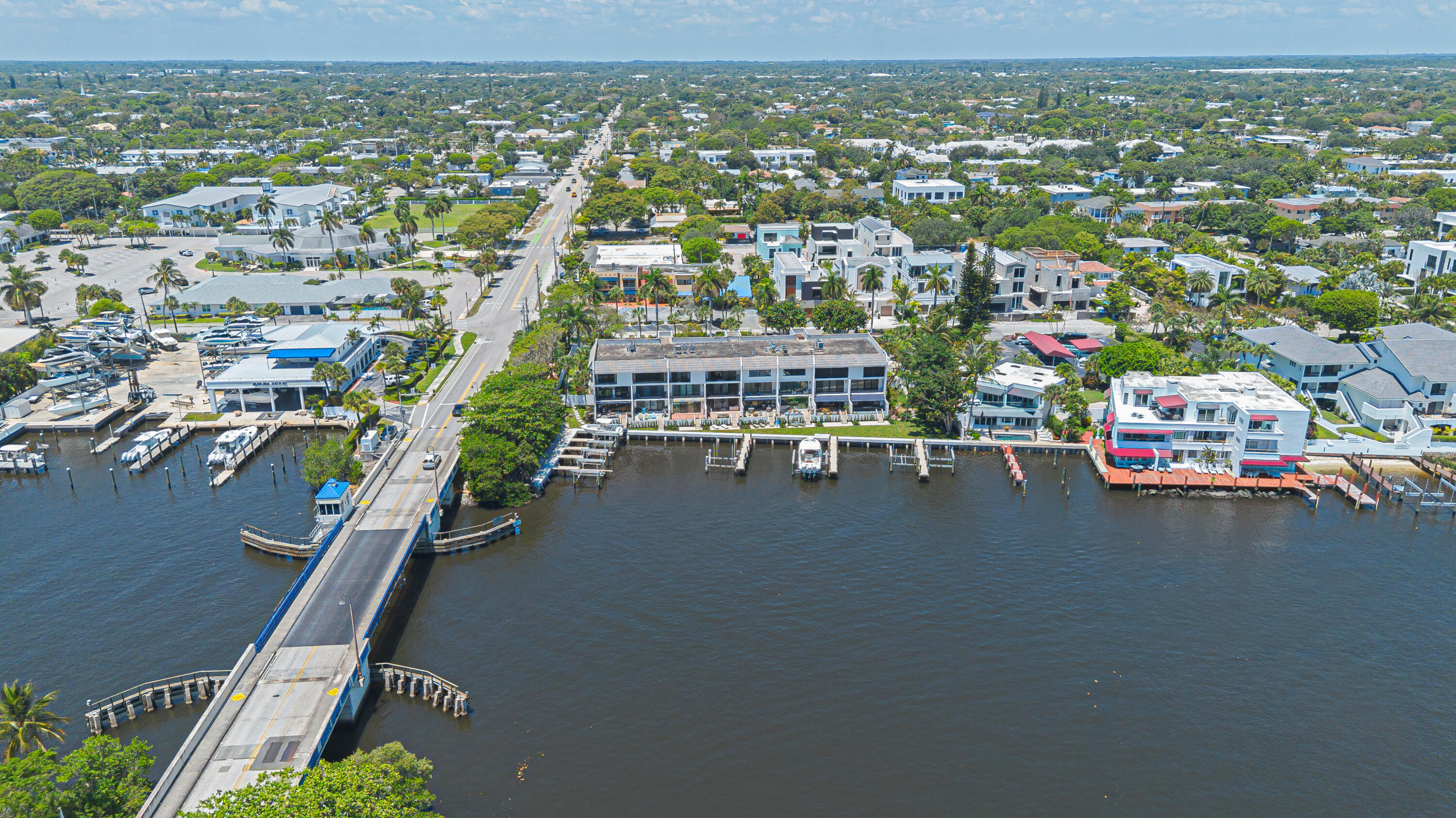 801 Palm Trail #9, Delray Beach FL 33483