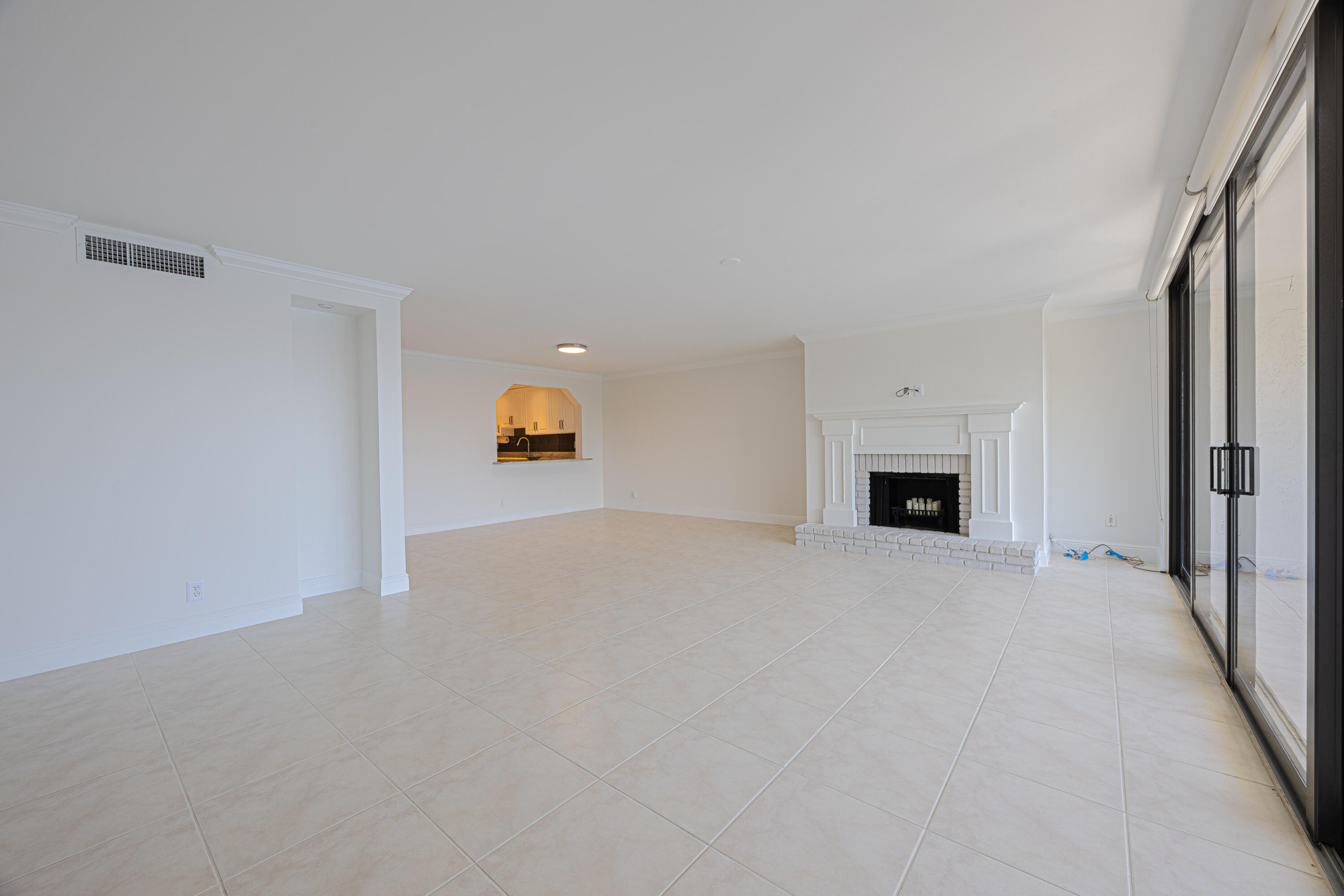 801 Palm Trail #9, Delray Beach FL 33483