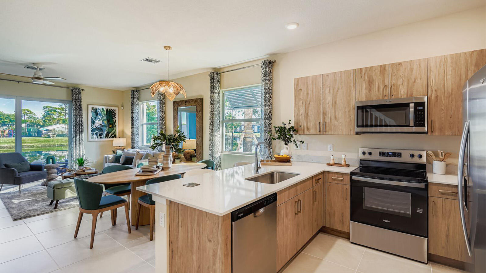 202 Lakeside Landing, Royal Palm Beach FL 33411