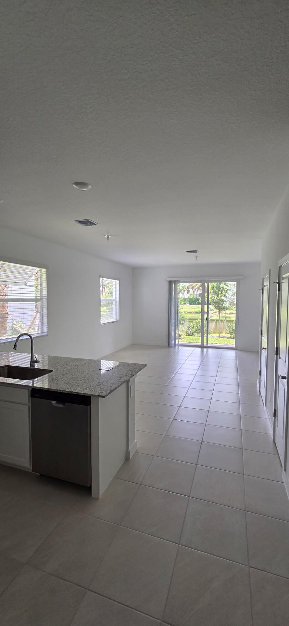 202 Lakeside Landing, Royal Palm Beach FL 33411