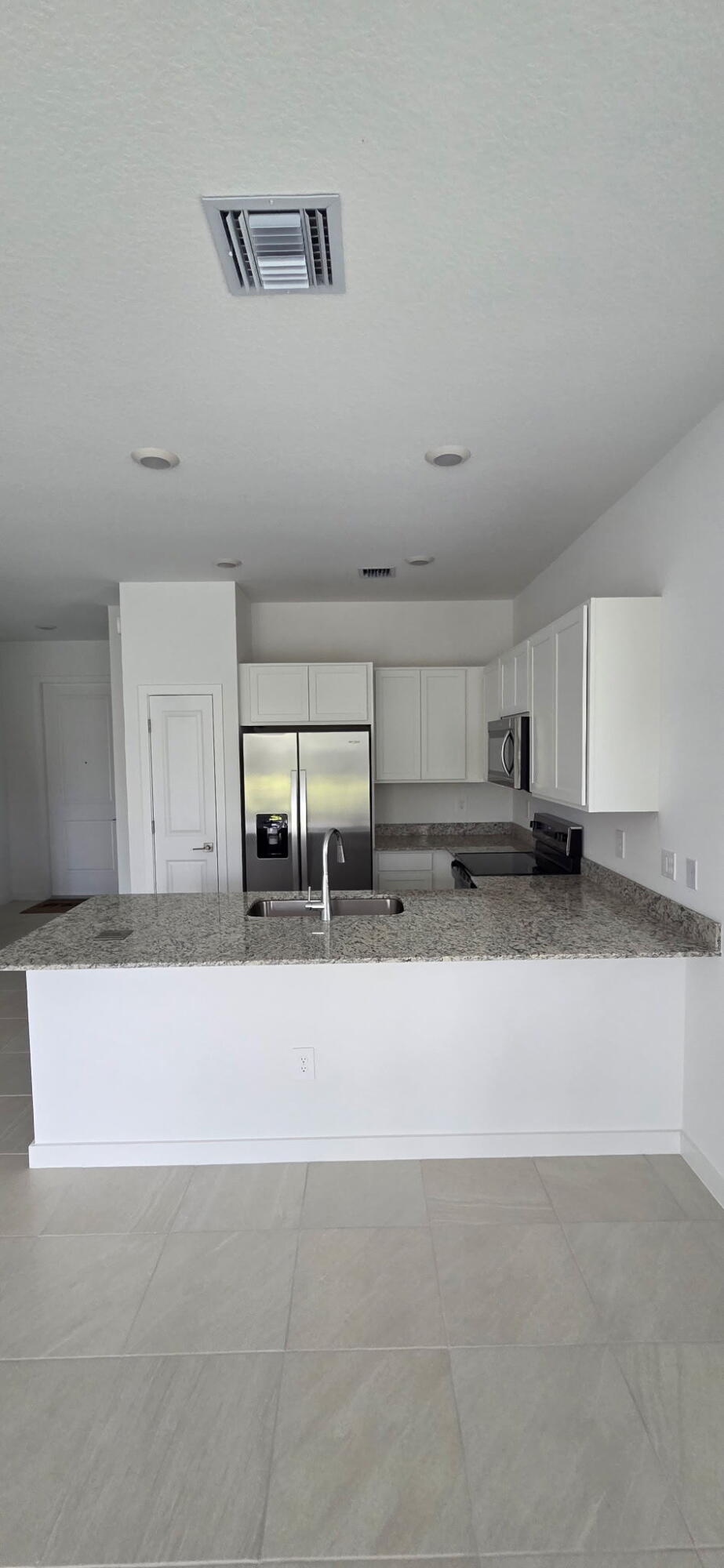 202 Lakeside Landing, Royal Palm Beach FL 33411