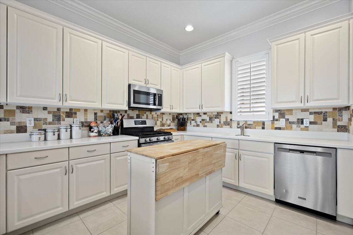50 Stoney, Palm Beach Gardens FL 33410