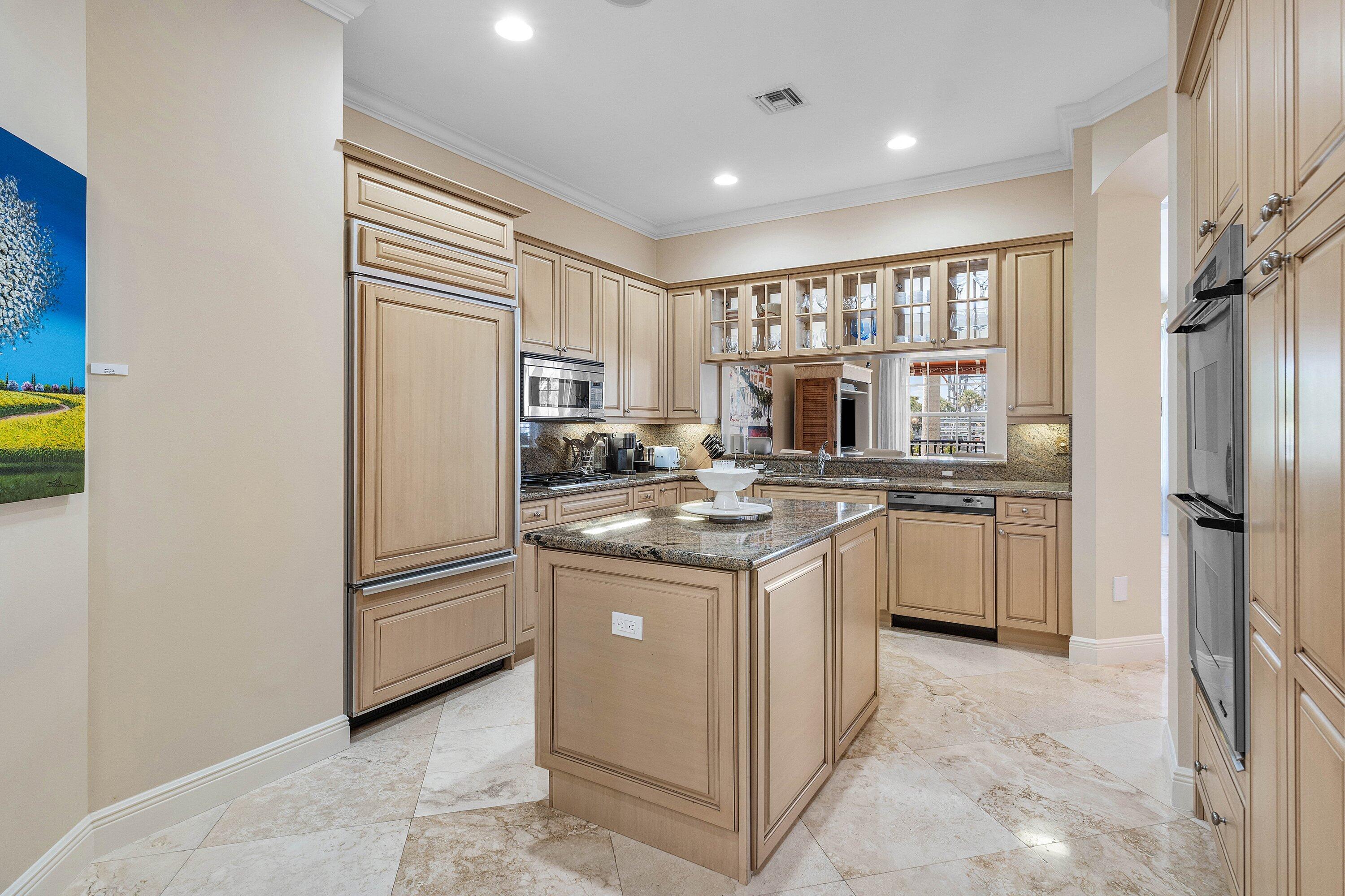 26 Marina Gardens, Palm Beach Gardens FL 33410
