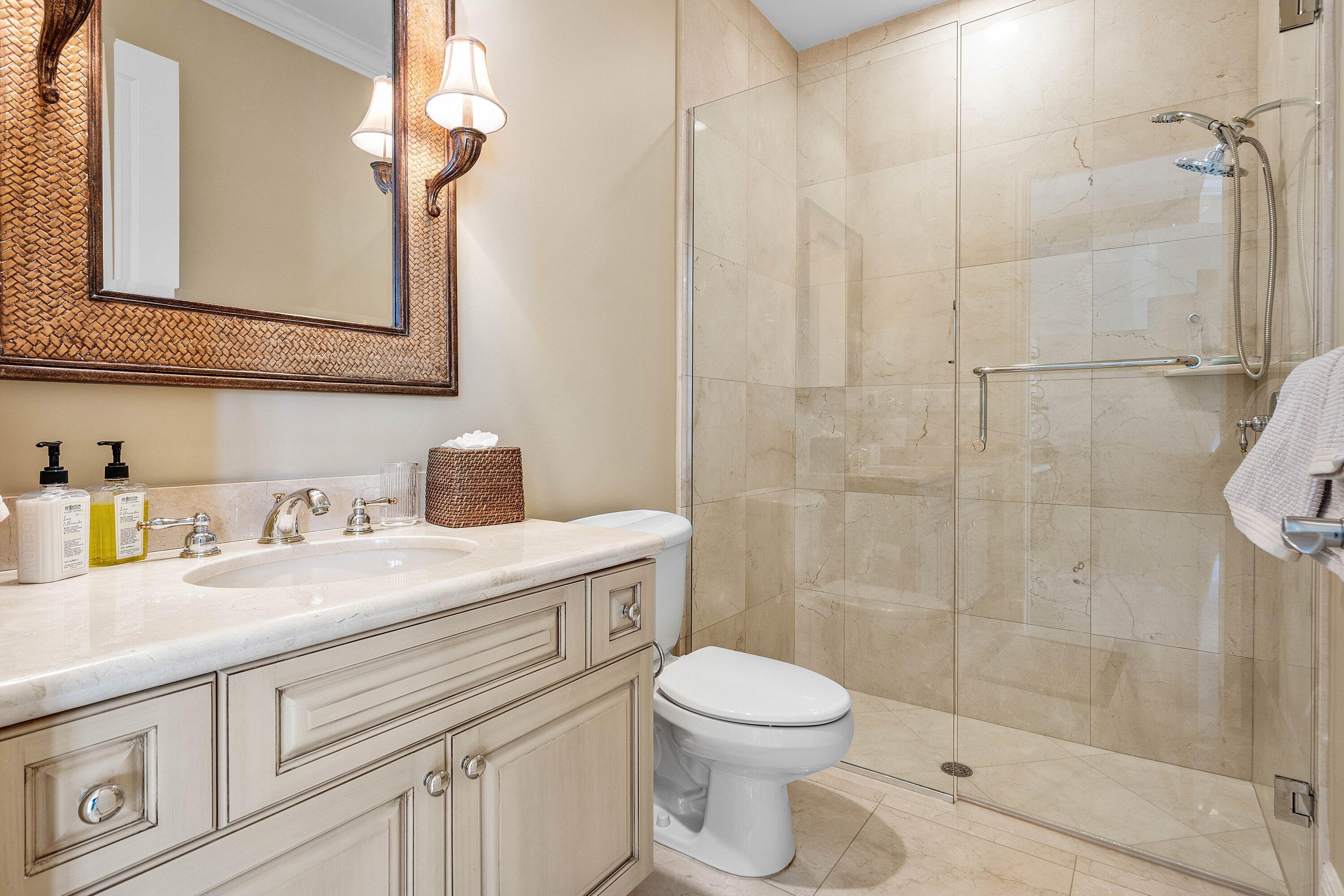 26 Marina Gardens, Palm Beach Gardens FL 33410