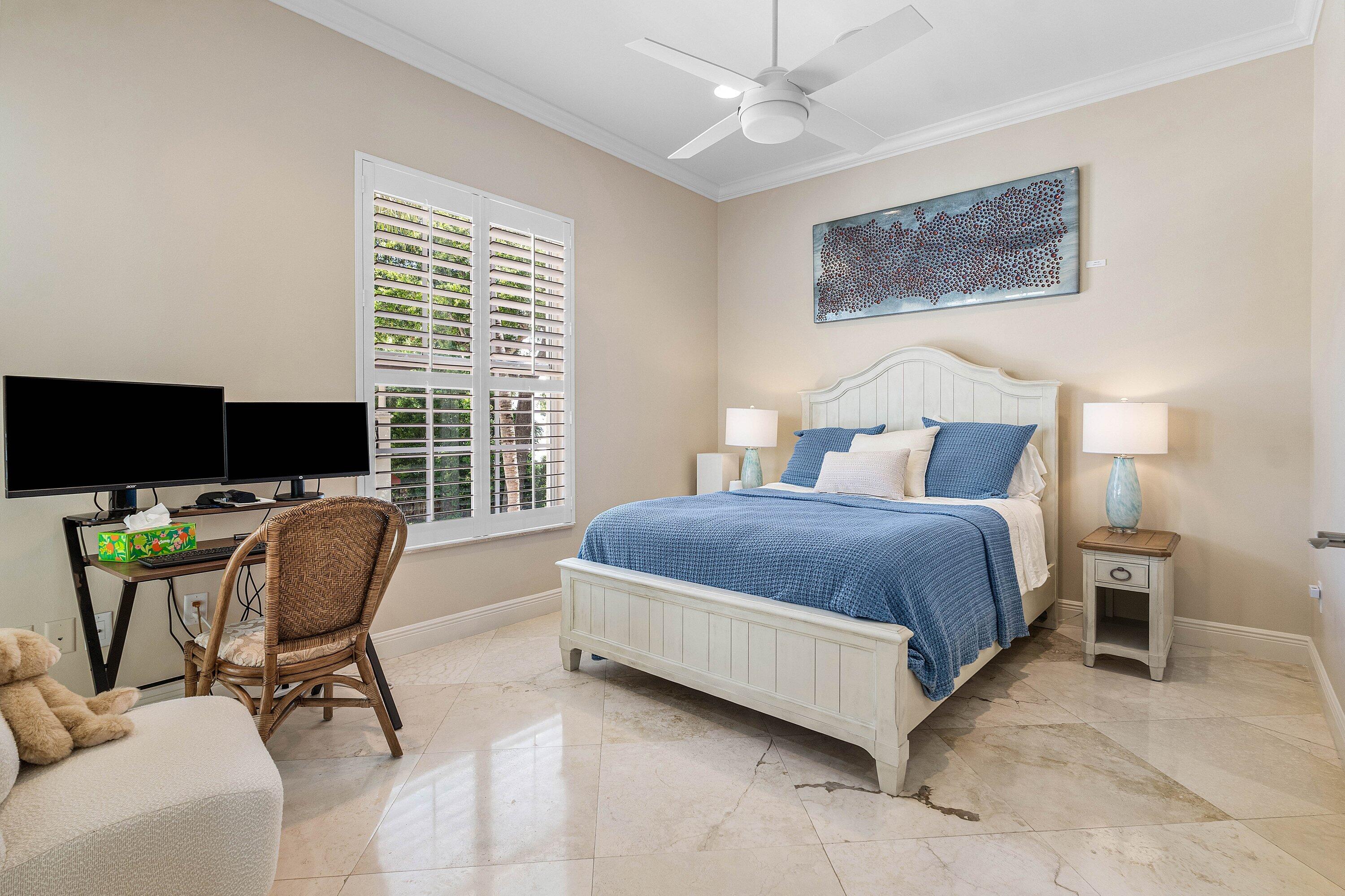 26 Marina Gardens, Palm Beach Gardens FL 33410