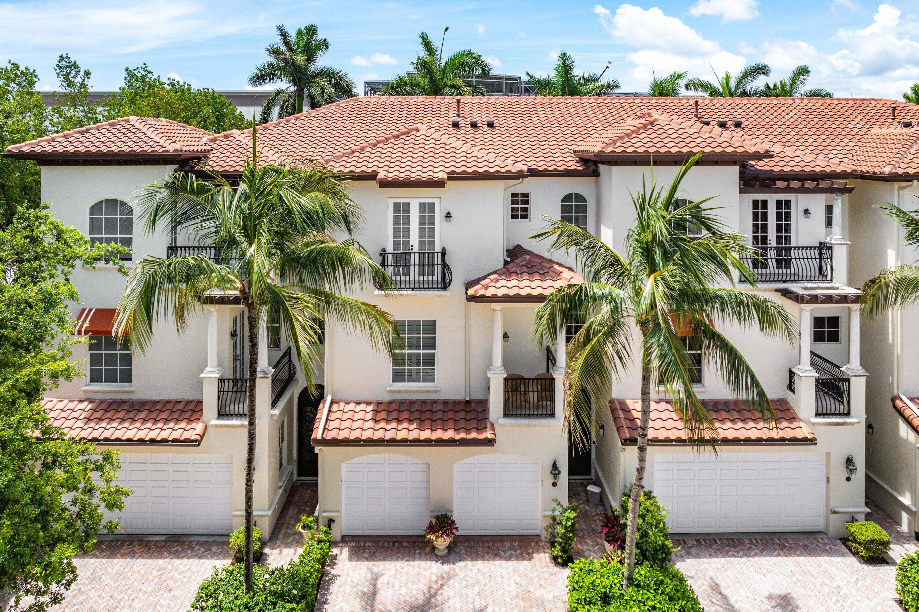 26 Marina Gardens, Palm Beach Gardens FL 33410