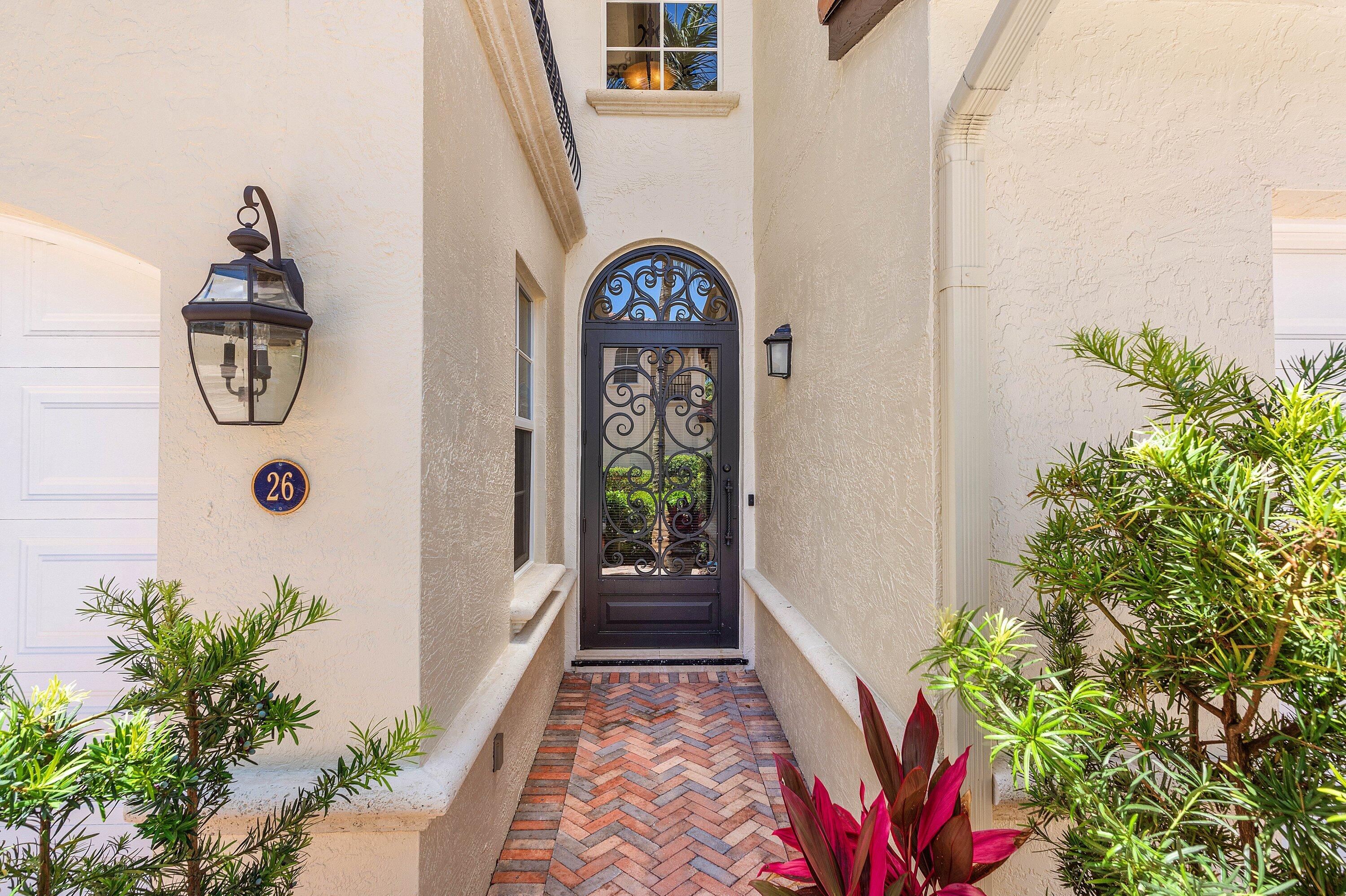 26 Marina Gardens, Palm Beach Gardens FL 33410