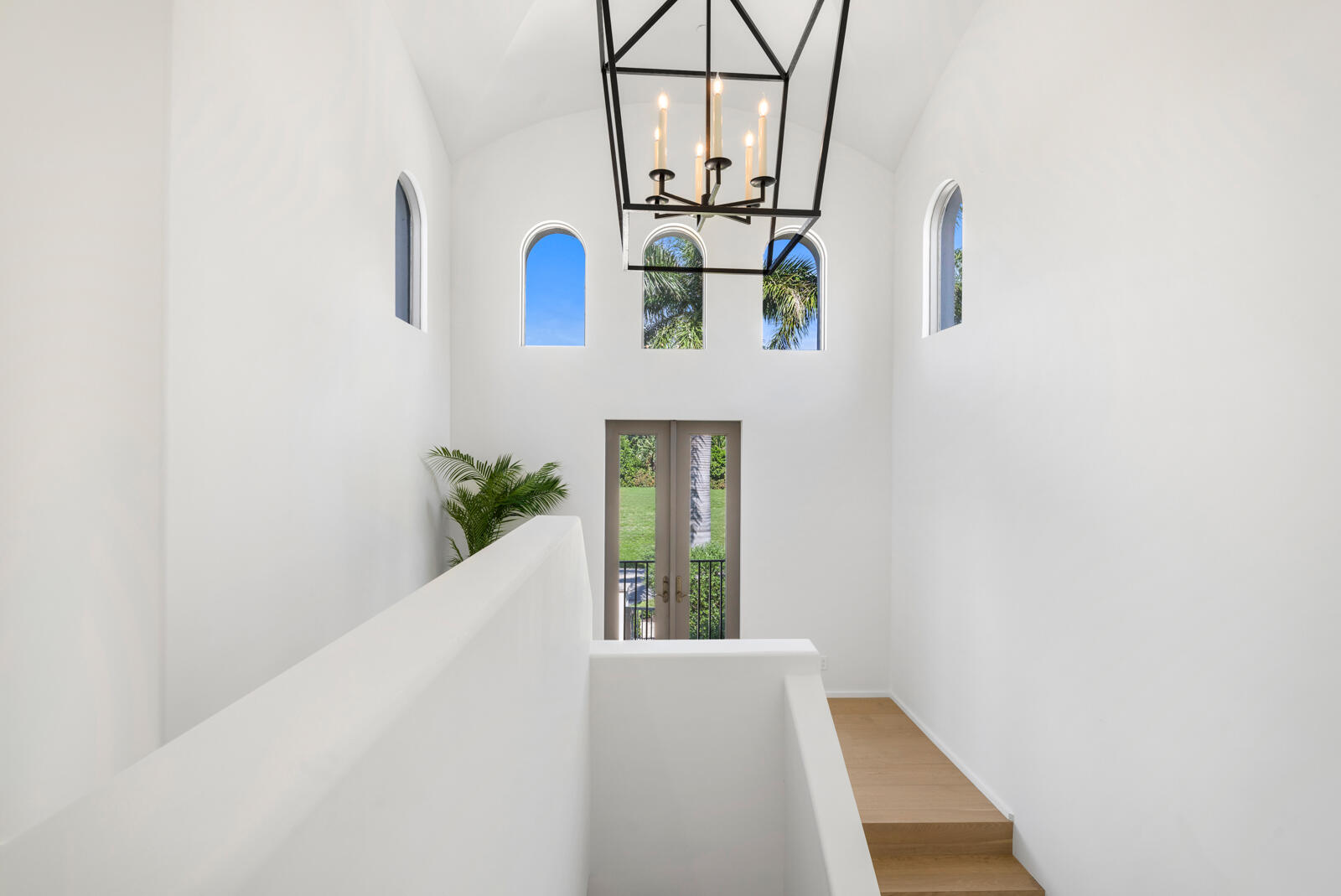 1207 Spanish River, Boca Raton FL 33432