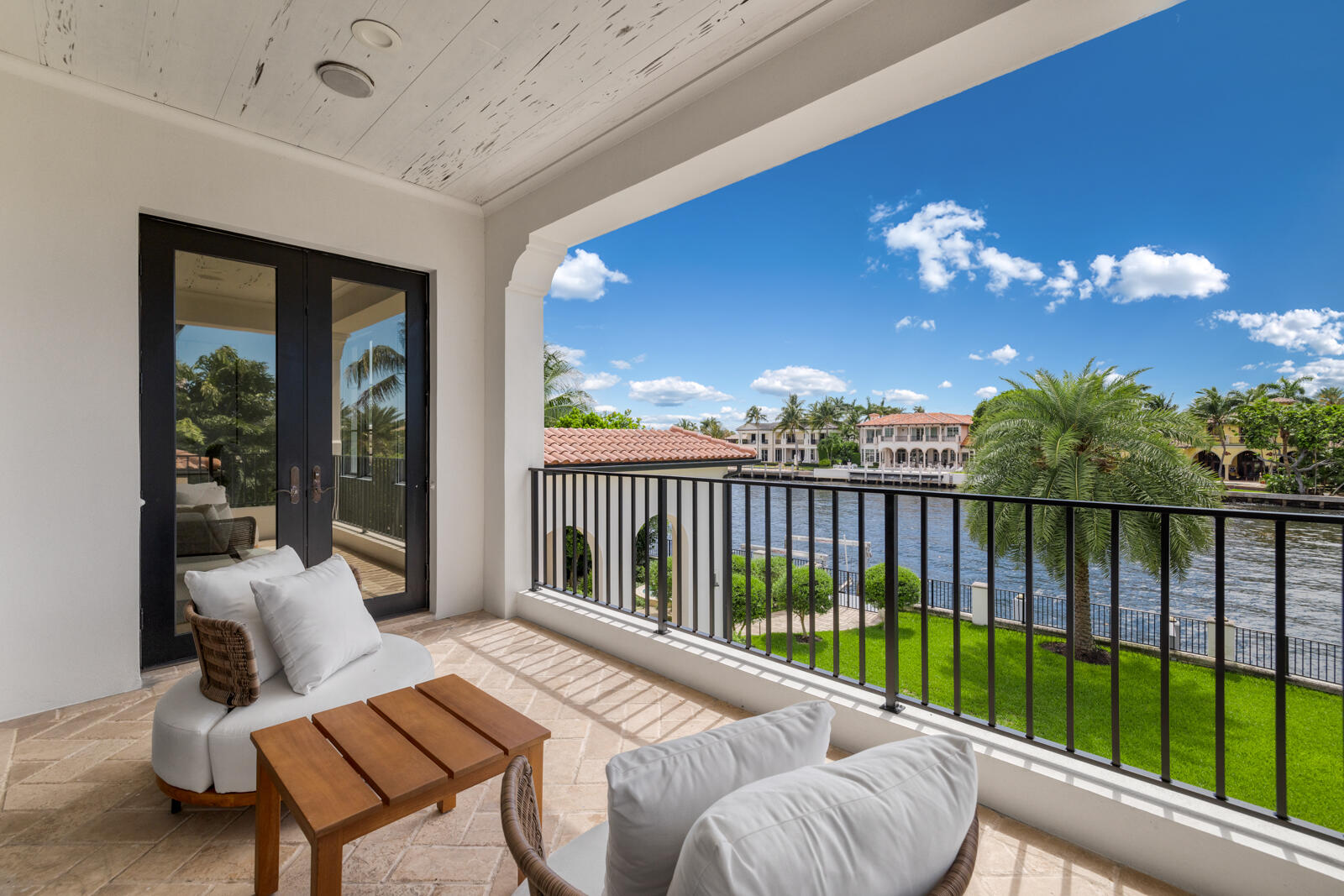 1207 Spanish River, Boca Raton FL 33432