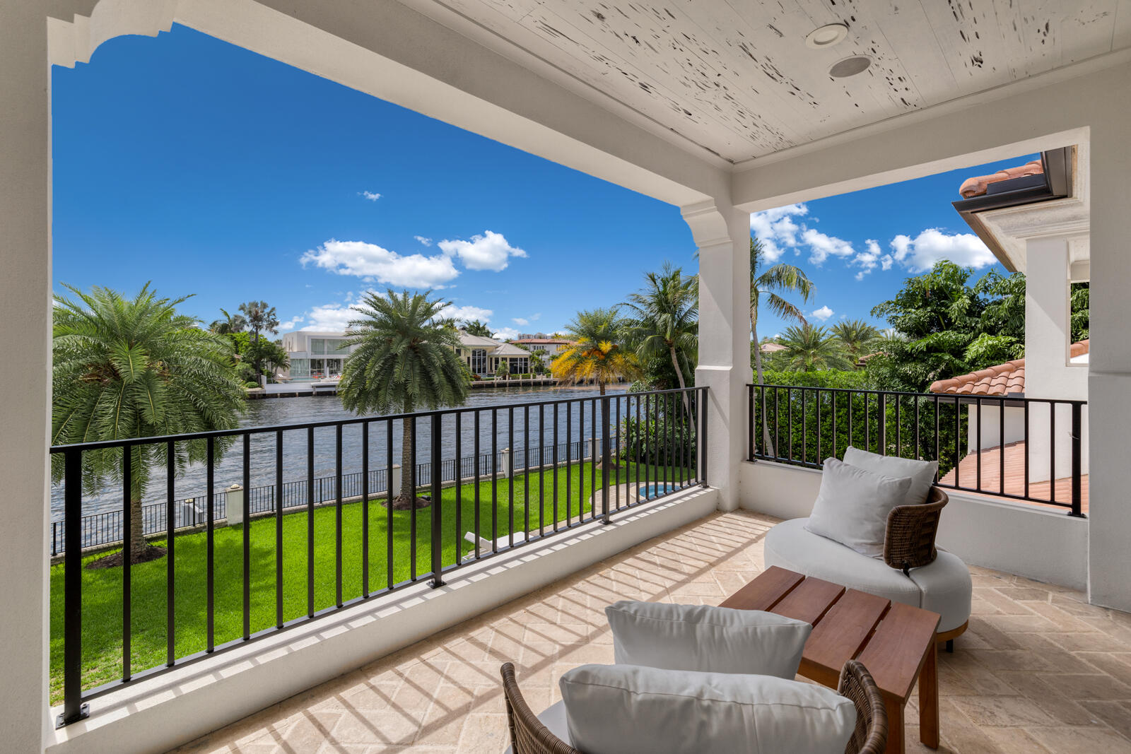 1207 Spanish River, Boca Raton FL 33432