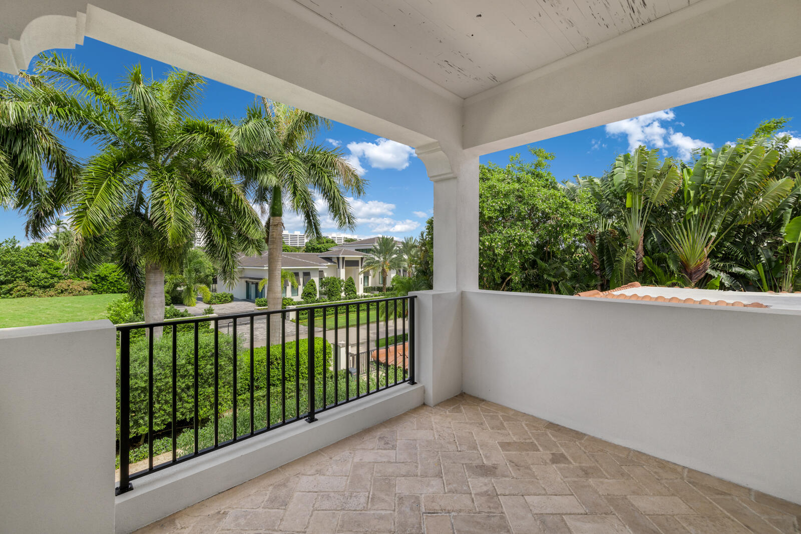 1207 Spanish River, Boca Raton FL 33432