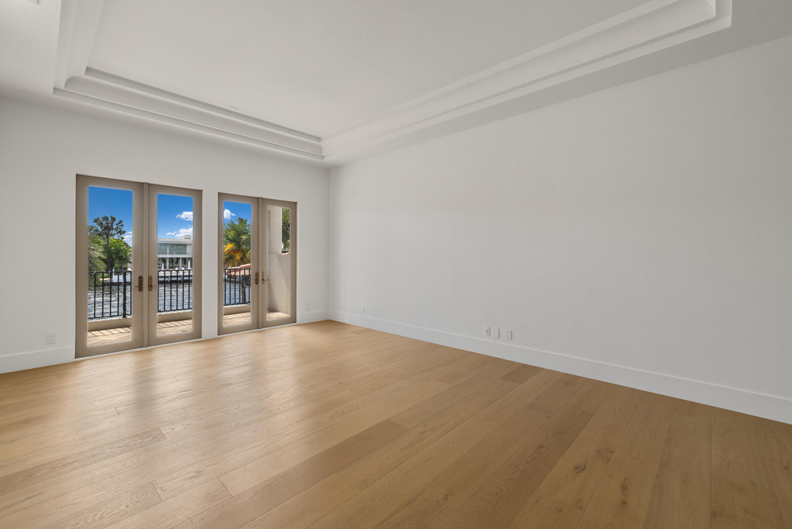 1207 Spanish River, Boca Raton FL 33432