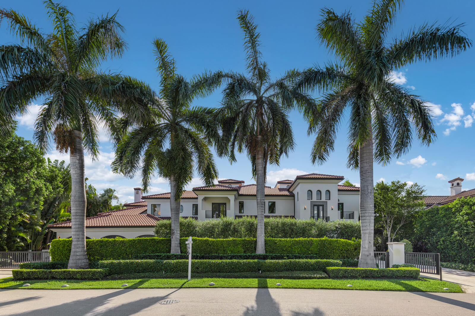 1207 Spanish River, Boca Raton FL 33432